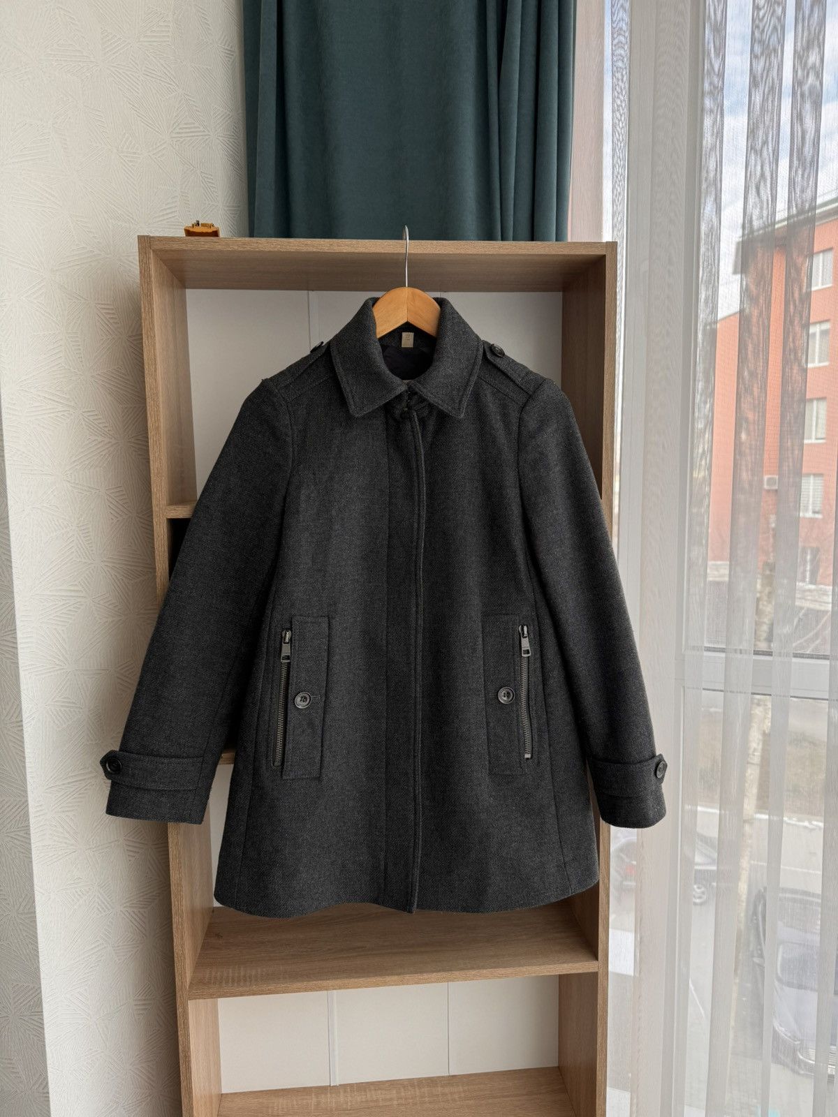 Burberry × Vintage Vintage Burberry Brit Luxury W’ Wool Grey Blend Peacoat Size S / US 4 / IT 40 - 3 Thumbnail