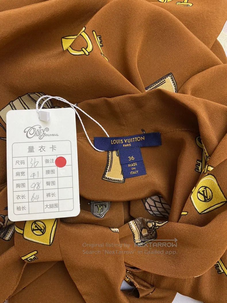 Louis Vuitton Louis Vuitton Silk printed shirt Size XS / US 0-2 / IT 36-38 - 5 Thumbnail