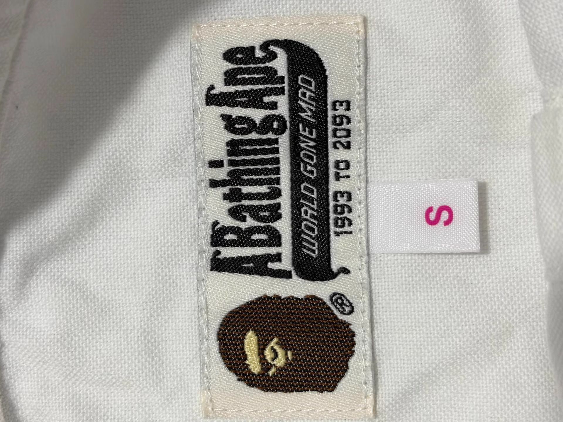 Bape Bape White Embroidered Shirt Size US S / EU 44-46 / 1 - 4 Thumbnail