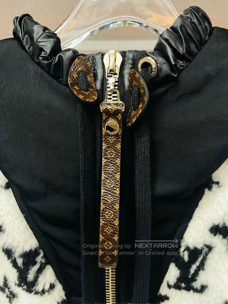 Louis Vuitton Louis Vuitton 24 popular black and white presbyopic waistc Size XS / US 0-2 / IT 36-38 - 2 Thumbnail