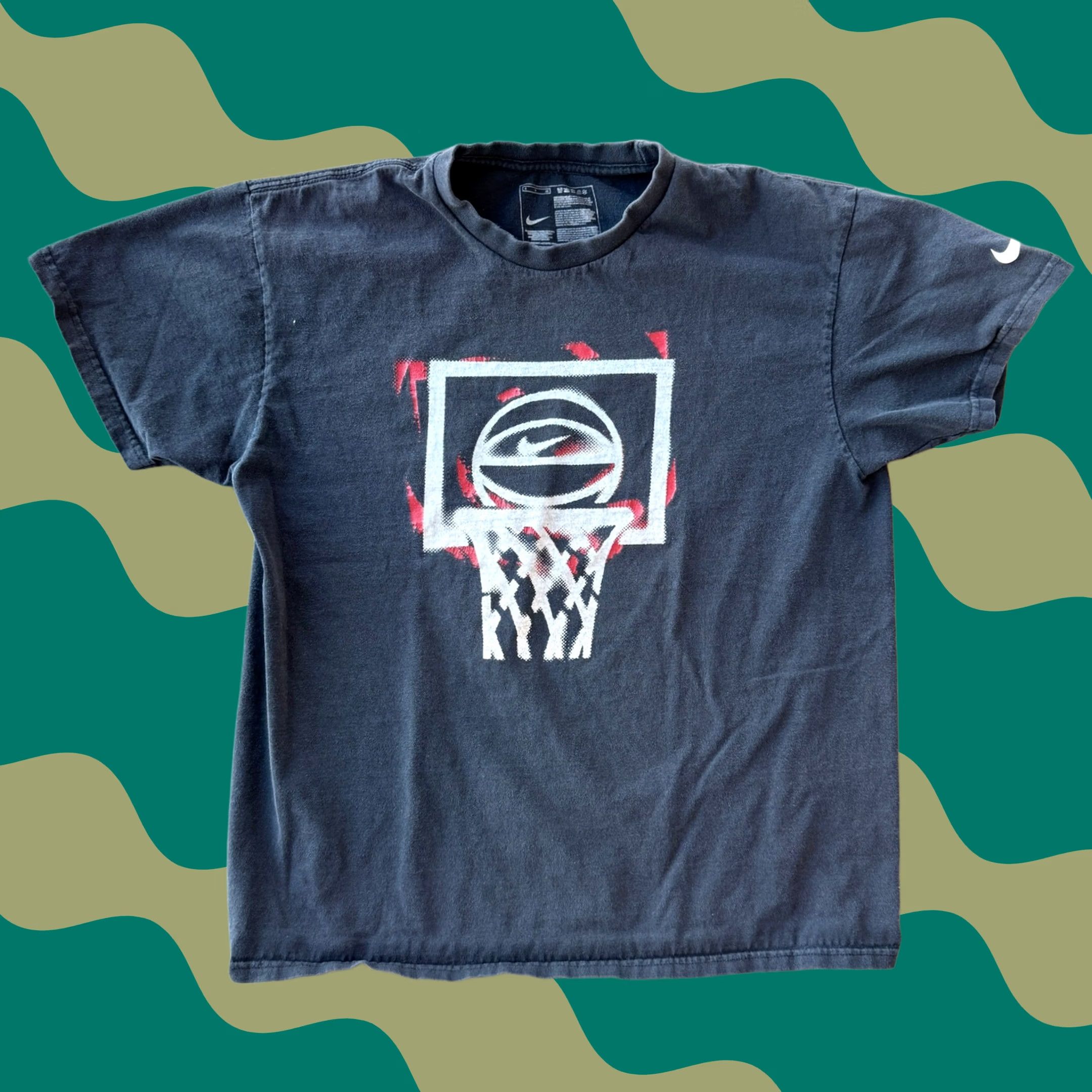 Nike VINTAGE Nike Team Basketball Swoosh Black Graphic Tee Short Sleeve Small Mens S Size US 29 - 1 Thumbnail