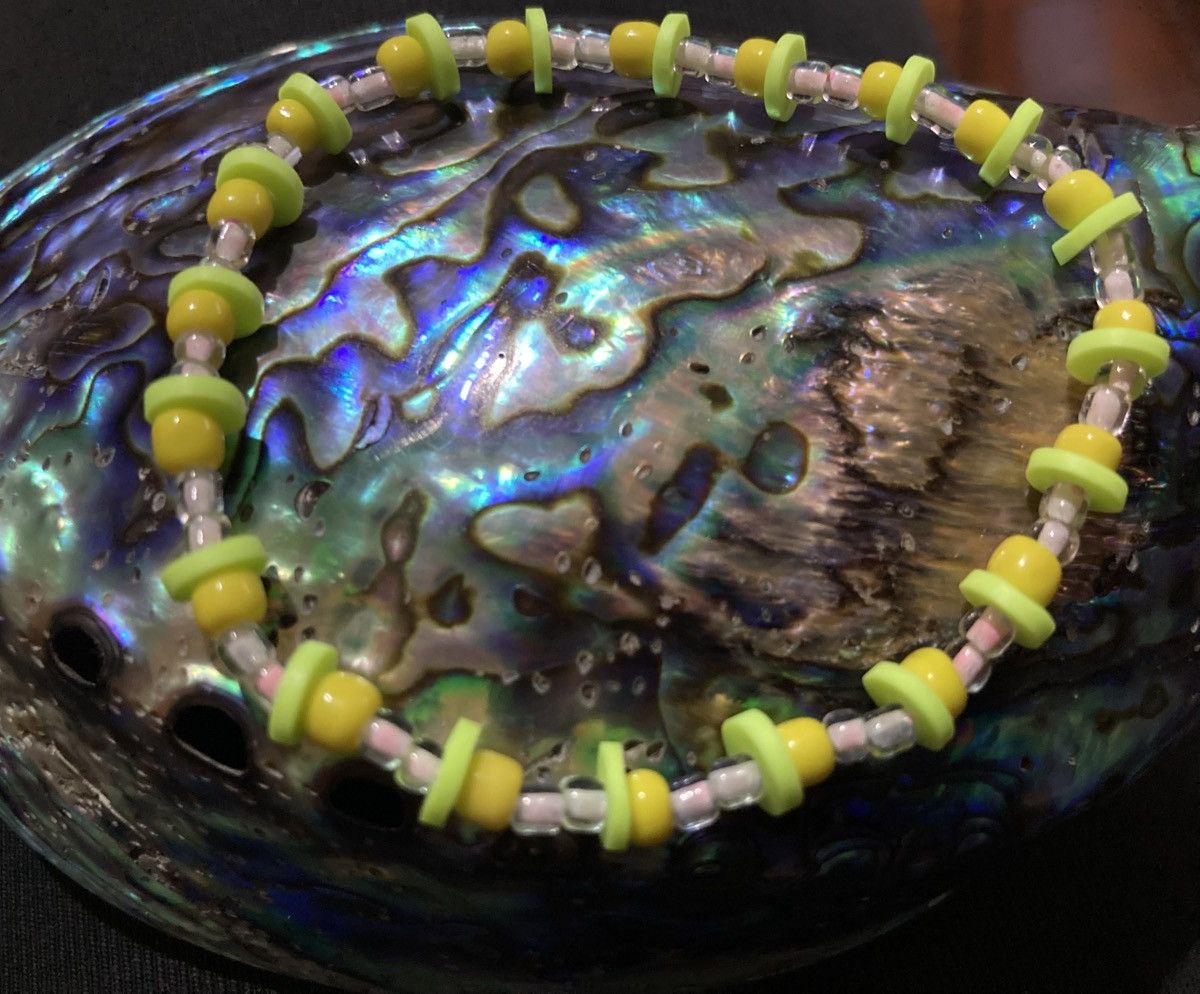 Other Green yellow and pink beaded bracelet Size ONE SIZE - 2 Thumbnail
