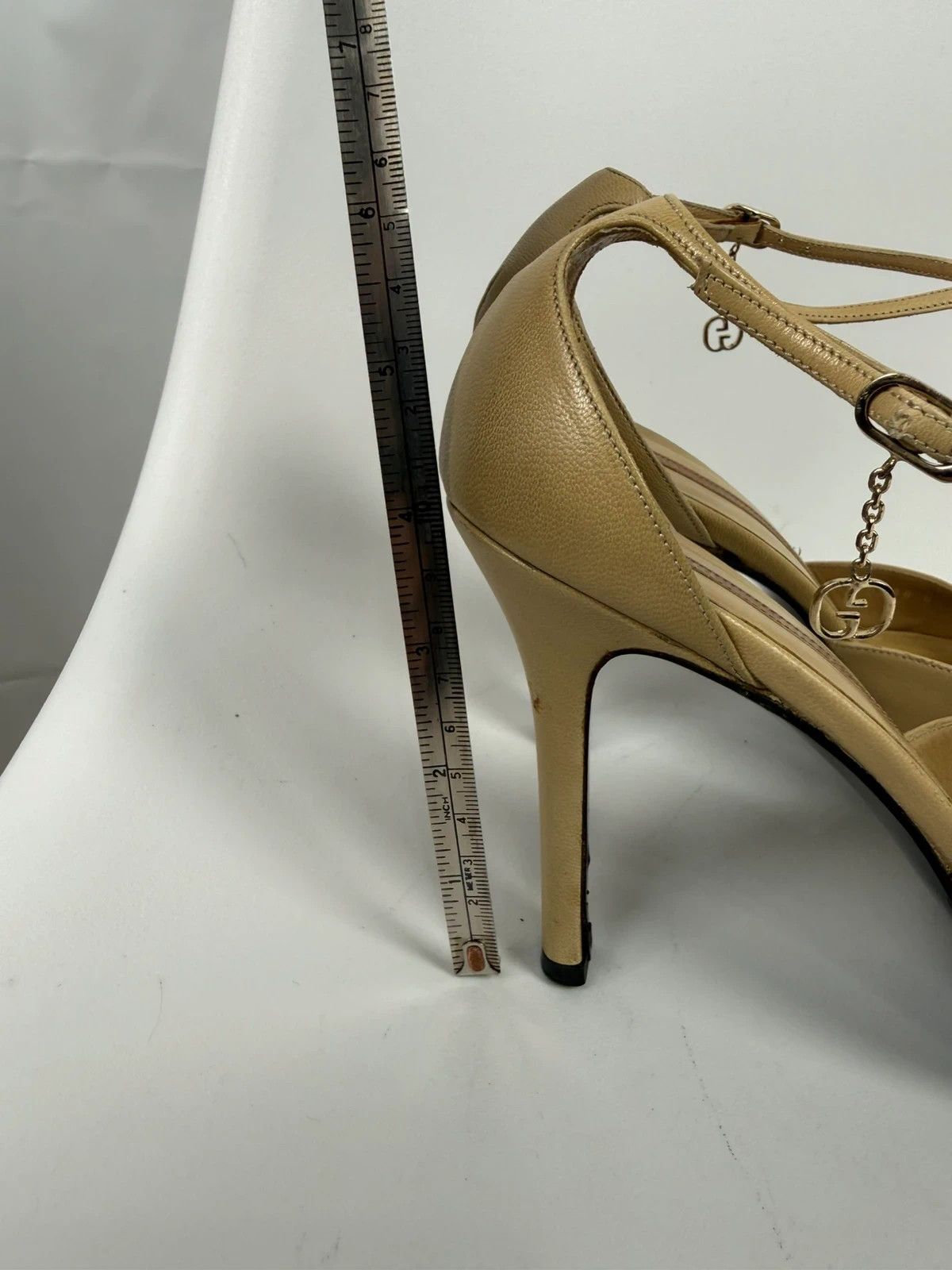 Gucci Gucci Leather GG T-Strap Pump size 38 Size US 8 / IT 38 - 12 Thumbnail