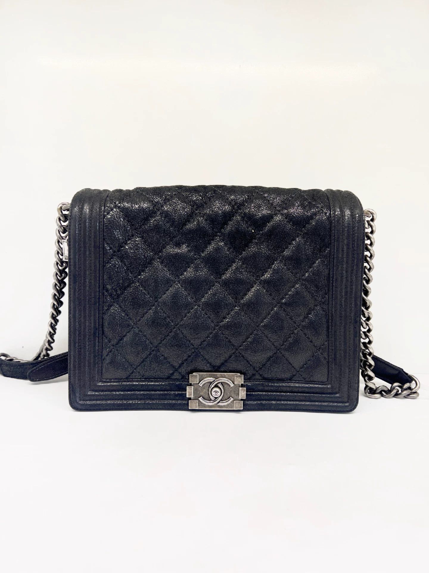 Chanel Pre-loved Bag Very good condition Size ONE SIZE - 1 Thumbnail