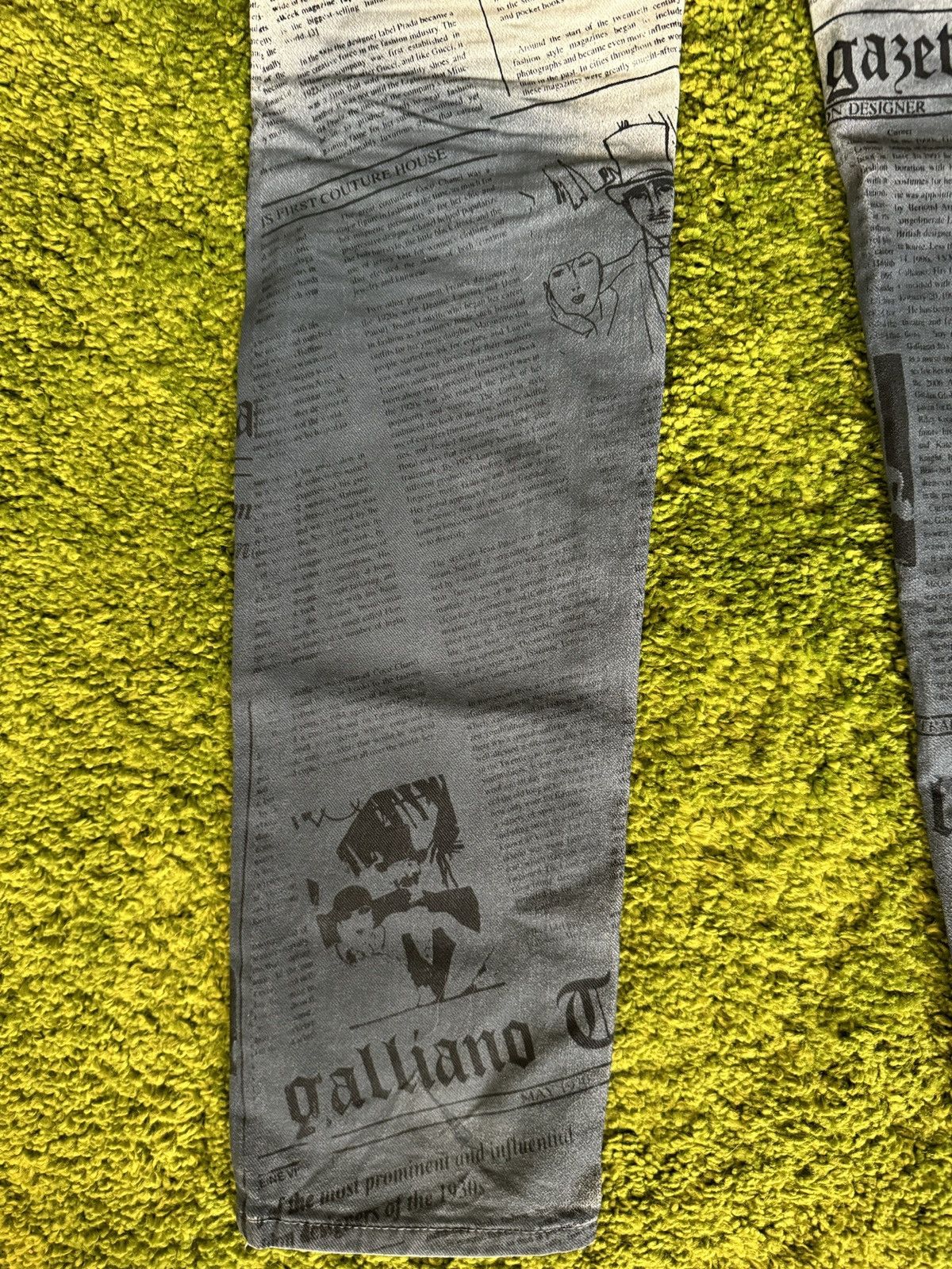 John Galliano Galliano 2000s archive newspaper gazette jeans denim Y2K vtg Size 26" / US 2 / IT 38 - 18 Thumbnail