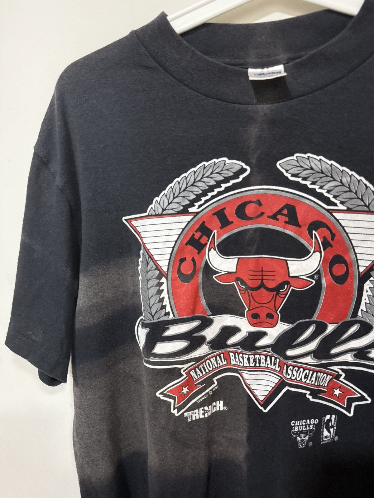 NBA × Vintage Vintage Sunfaded 90s NBA Chicago Bulls T-Shirt Size US L / EU 52-54 / 3 - 2 Thumbnail