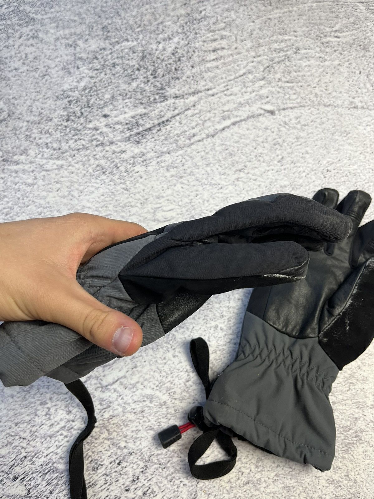 Mountain Equipment Company Vintage Gloves Mountain Equipment Size ONE SIZE - 7 Thumbnail