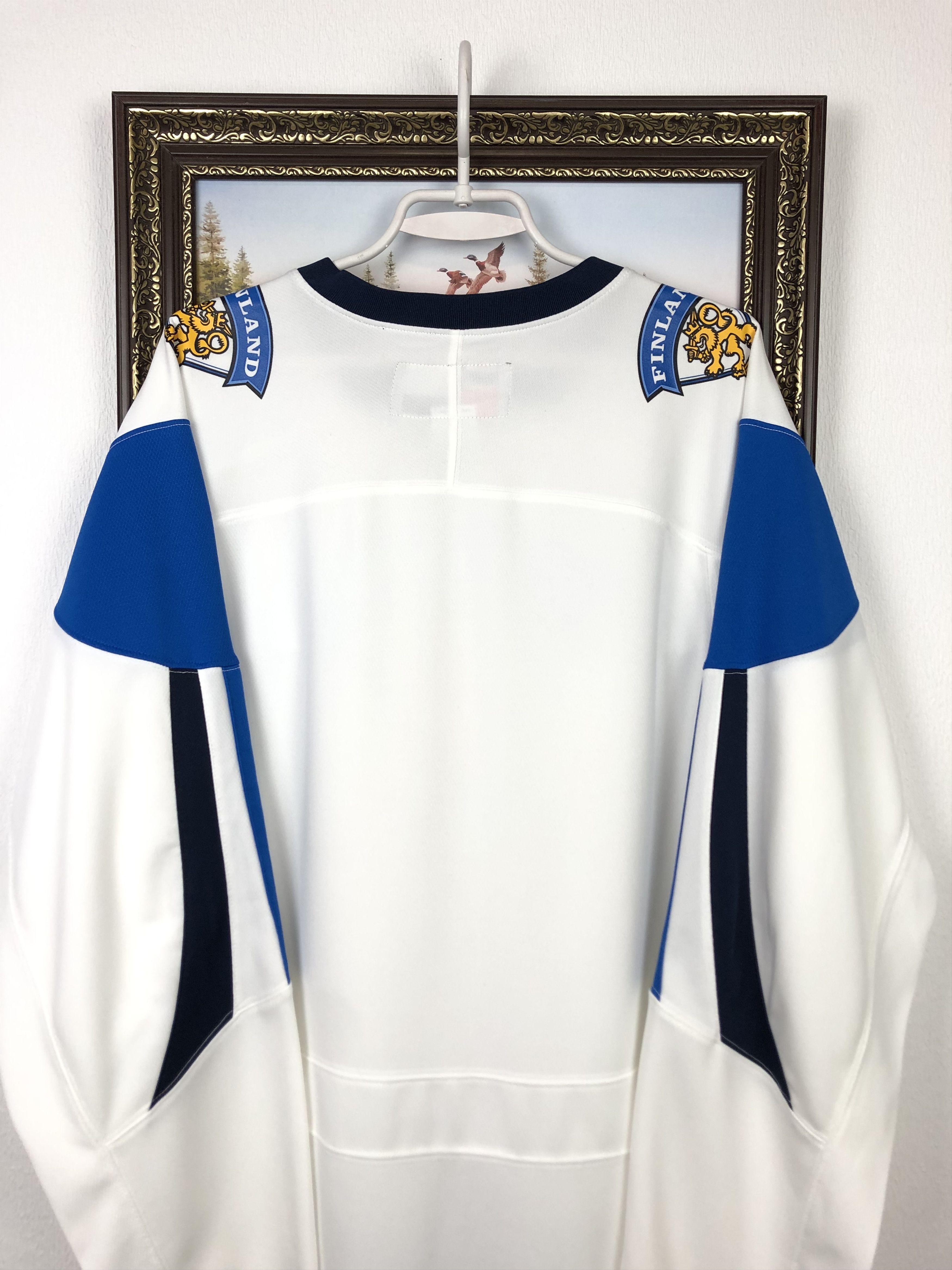Nike Nike Vintage Suomi Finland Ice Hockey Jersey tee Shirt Size US L / EU 52-54 / 3 - 11 Thumbnail