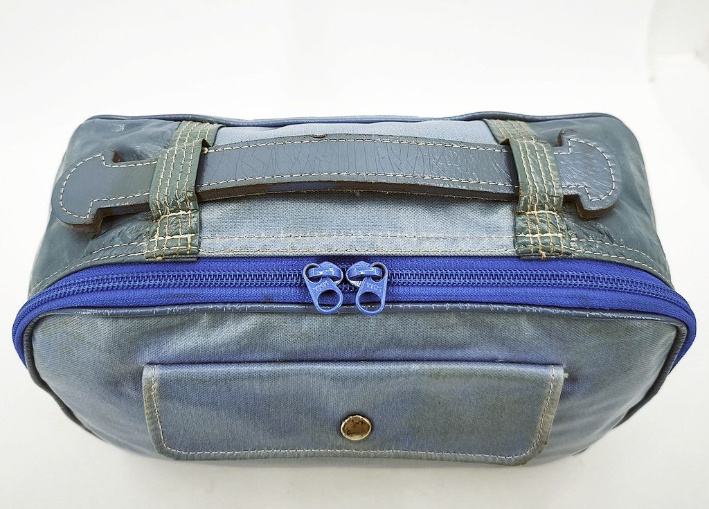 Christian Dior Monsieur distressed vintage CHRISTIAN DIOR sports cosmetic bag Size ONE SIZE - 6 Thumbnail