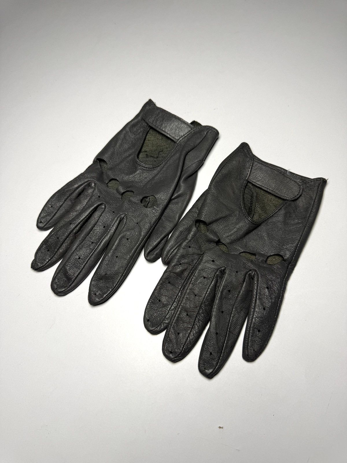 Seditionaries grey leather driving gloves Size ONE SIZE - 1 Thumbnail