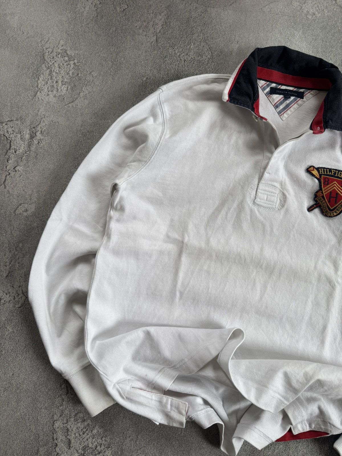 Tommy Hilfiger × Vintage Tommy Hilfiger L vintage rugby long sleeve polo sweatshirt Size US L / EU 52-54 / 3 - 2 Thumbnail