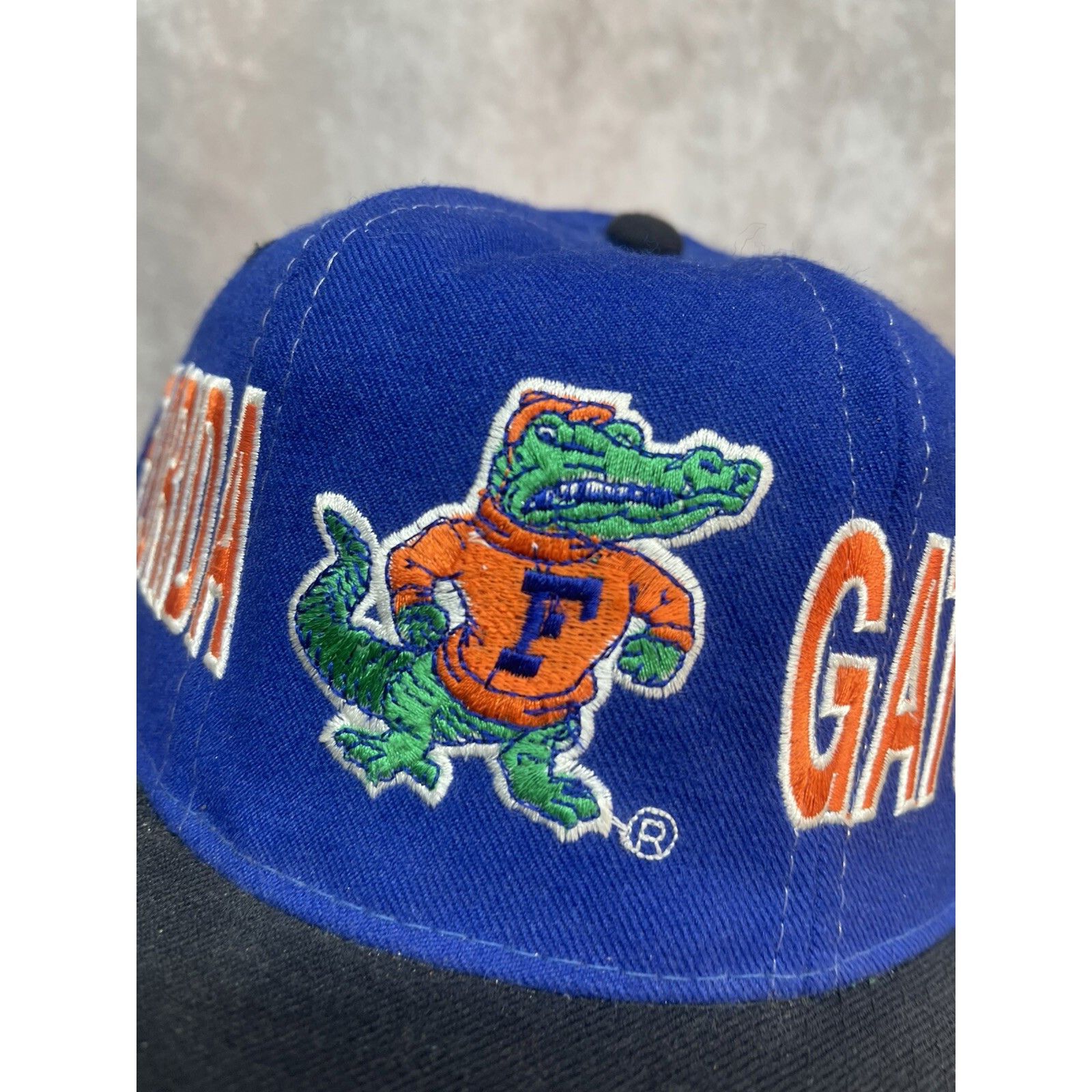 Starter Vintage 90s Starter Snapback Hat Florida Gators Wrap Around Size ONE SIZE - 3 Thumbnail