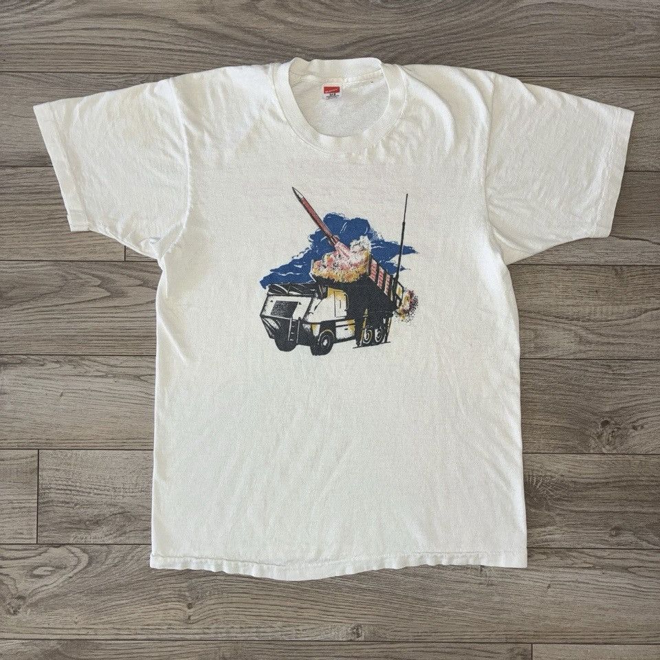 Hanes 90s military nuclear missile tee shirt Size US M / EU 48-50 / 2 - 1 Thumbnail