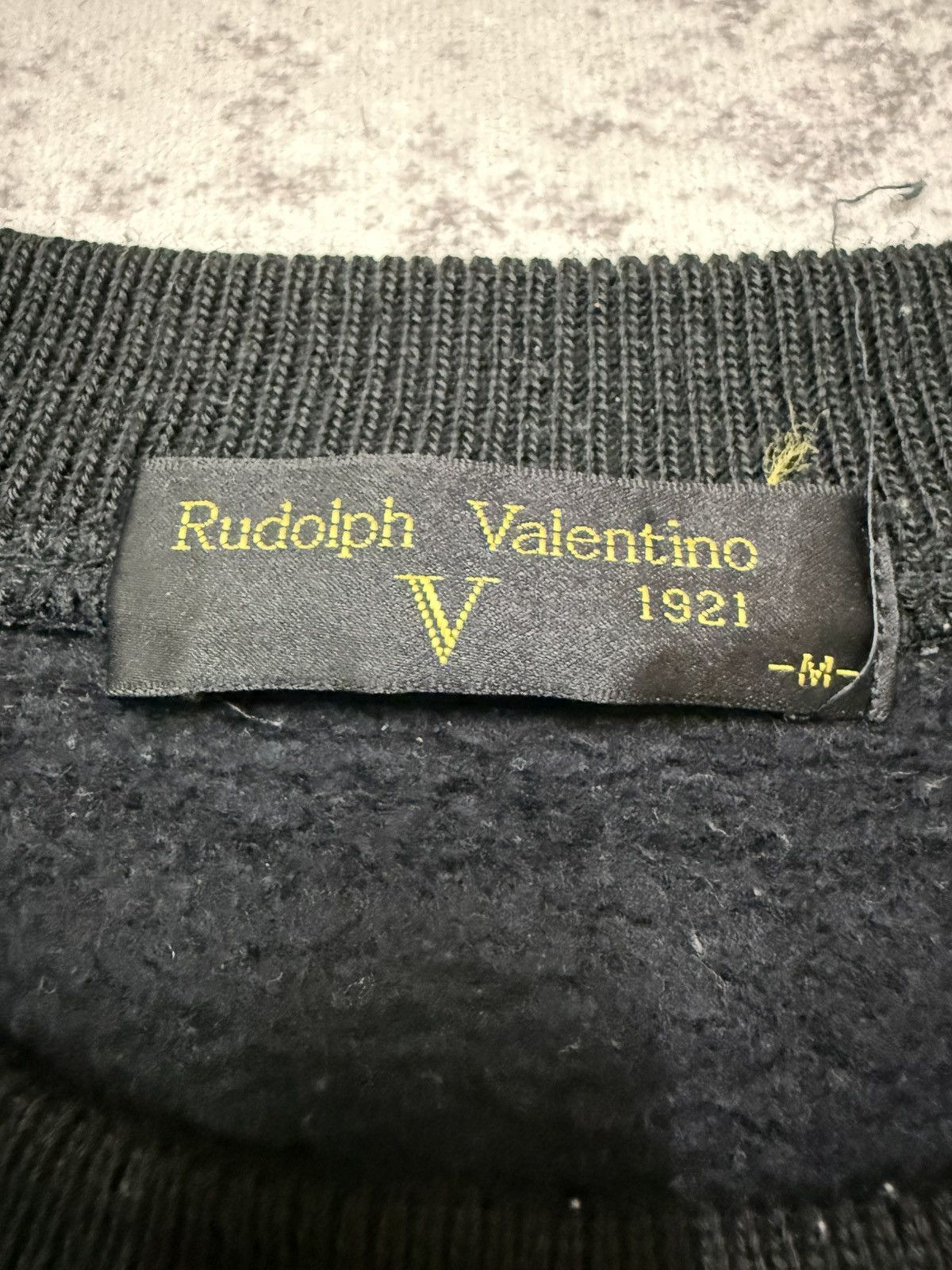 Valentino Vintage Rudolph Valentino Knit Sweatshirt Size US S / EU 44-46 / 1 - 8 Thumbnail