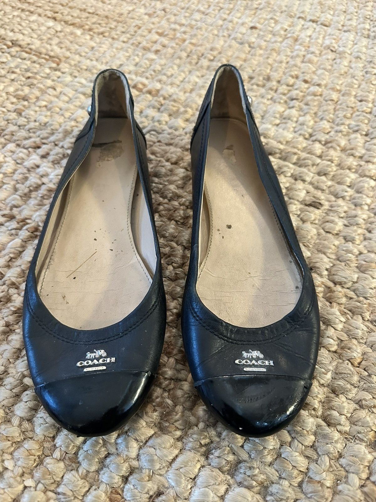 Coach Coach Chelsea Black Leather with Patent Toe Ballet Flats Size US 7 / IT 37 - 5 Thumbnail