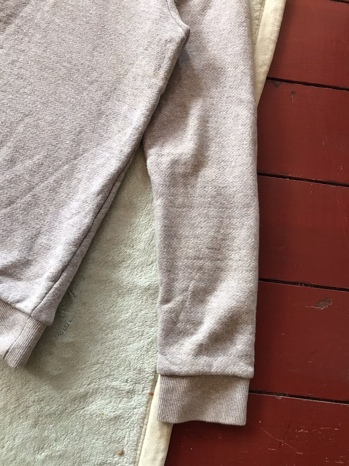 Guess Guess Big Logo Sweatshirt Size US XL / EU 56 / 4 - 4 Thumbnail