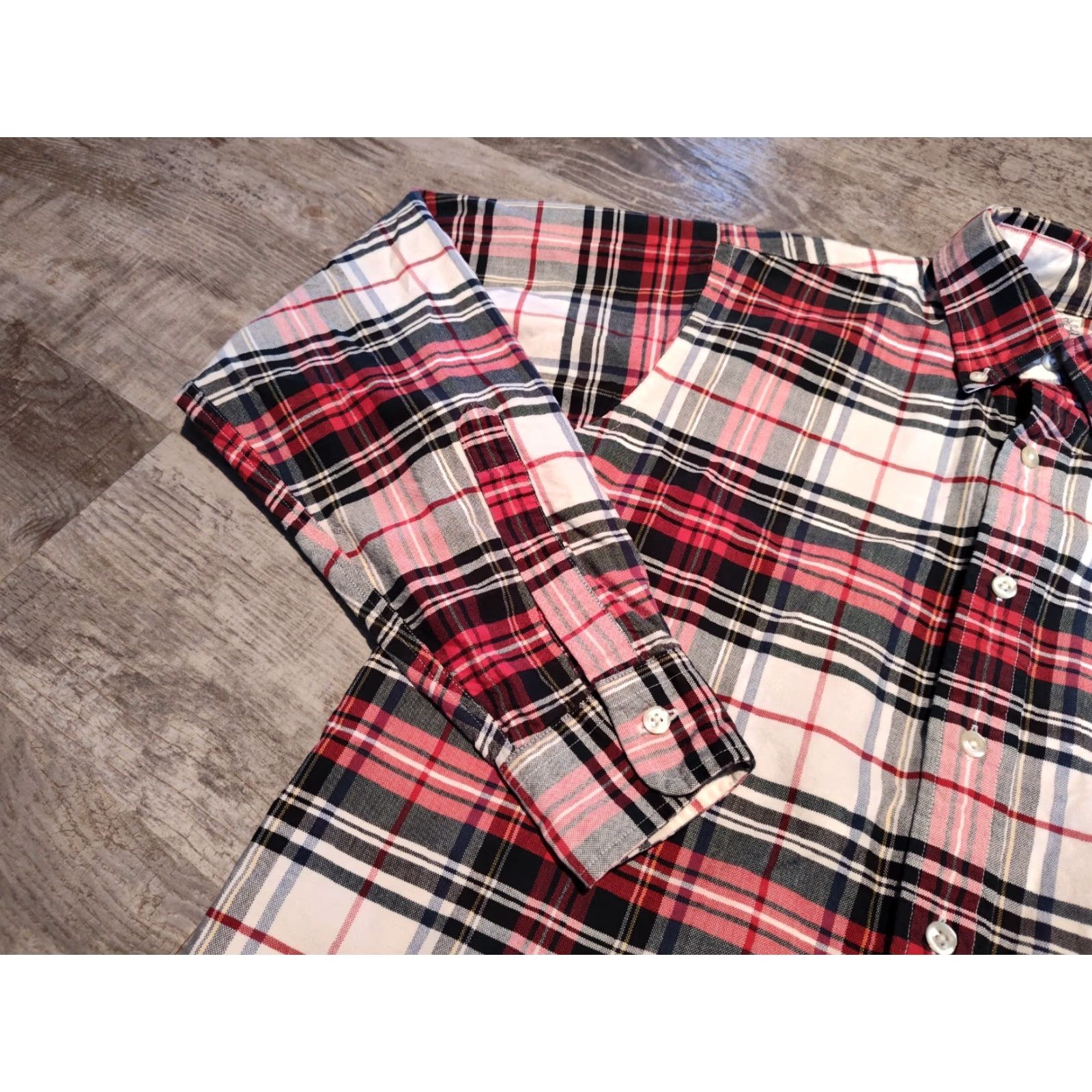 Brooks Brothers Vintage Brooks Brothers Men’s Button-Down Shirt S Red Green Plaid USA Made 90s Casual Size US S / EU 44-46 / 1 - 4 Thumbnail