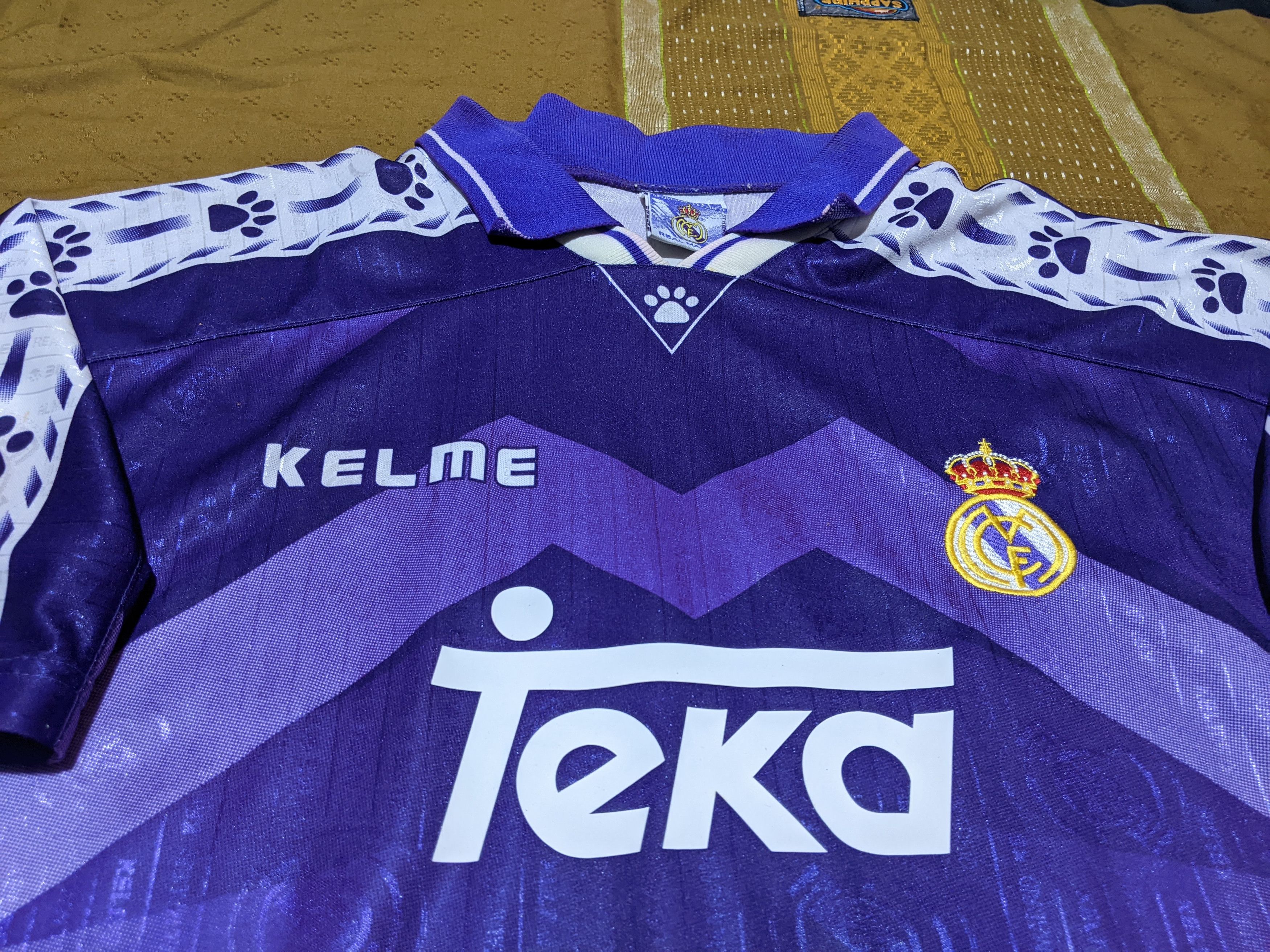 Vintage Kelme REAL MADRID 1996 away Jersey football shirt Size US XL / EU 56 / 4 - 3 Thumbnail