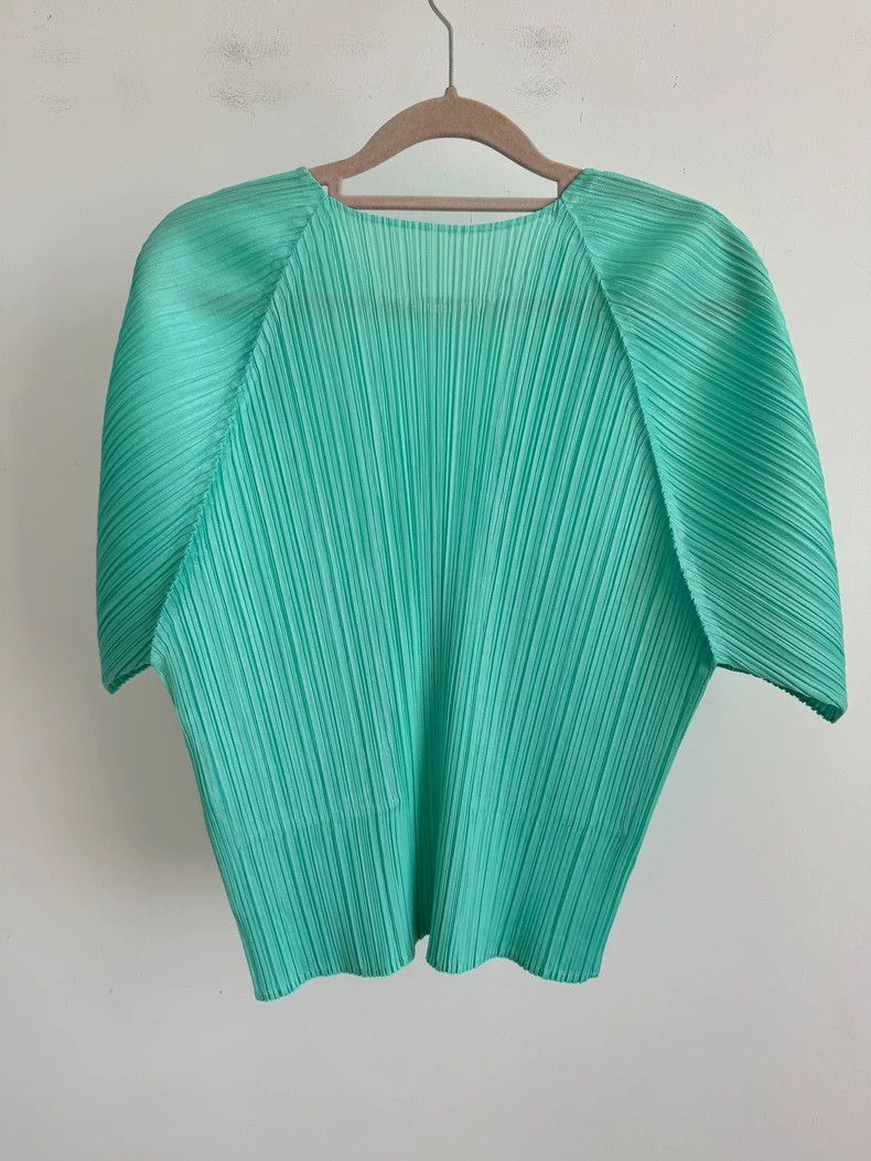Issey Miyake issey miyake size:3 Green pleated short sleeves Size XXS / US 00 / IT 34 - 2 Thumbnail