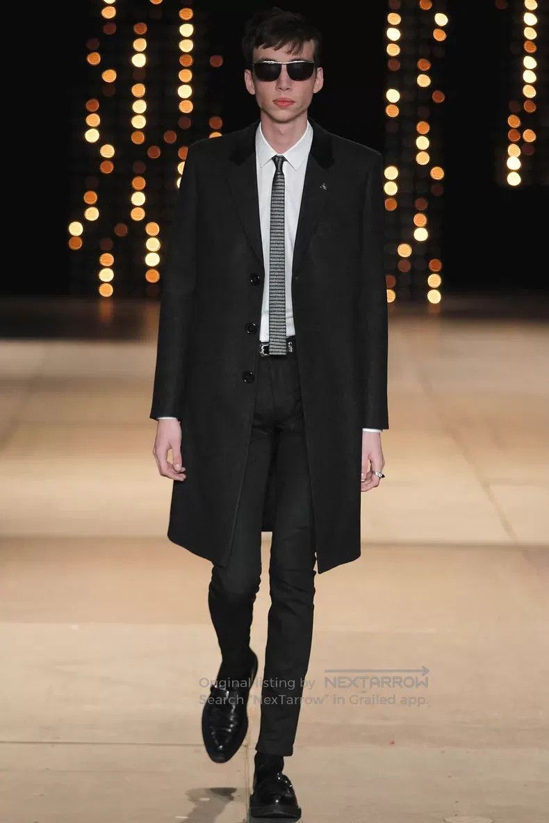 Saint Laurent Paris Saint Laurent Paris Wool Three Button Velvet Notch Lapel C Size US M / EU 48-50 / 2 - 8 Thumbnail