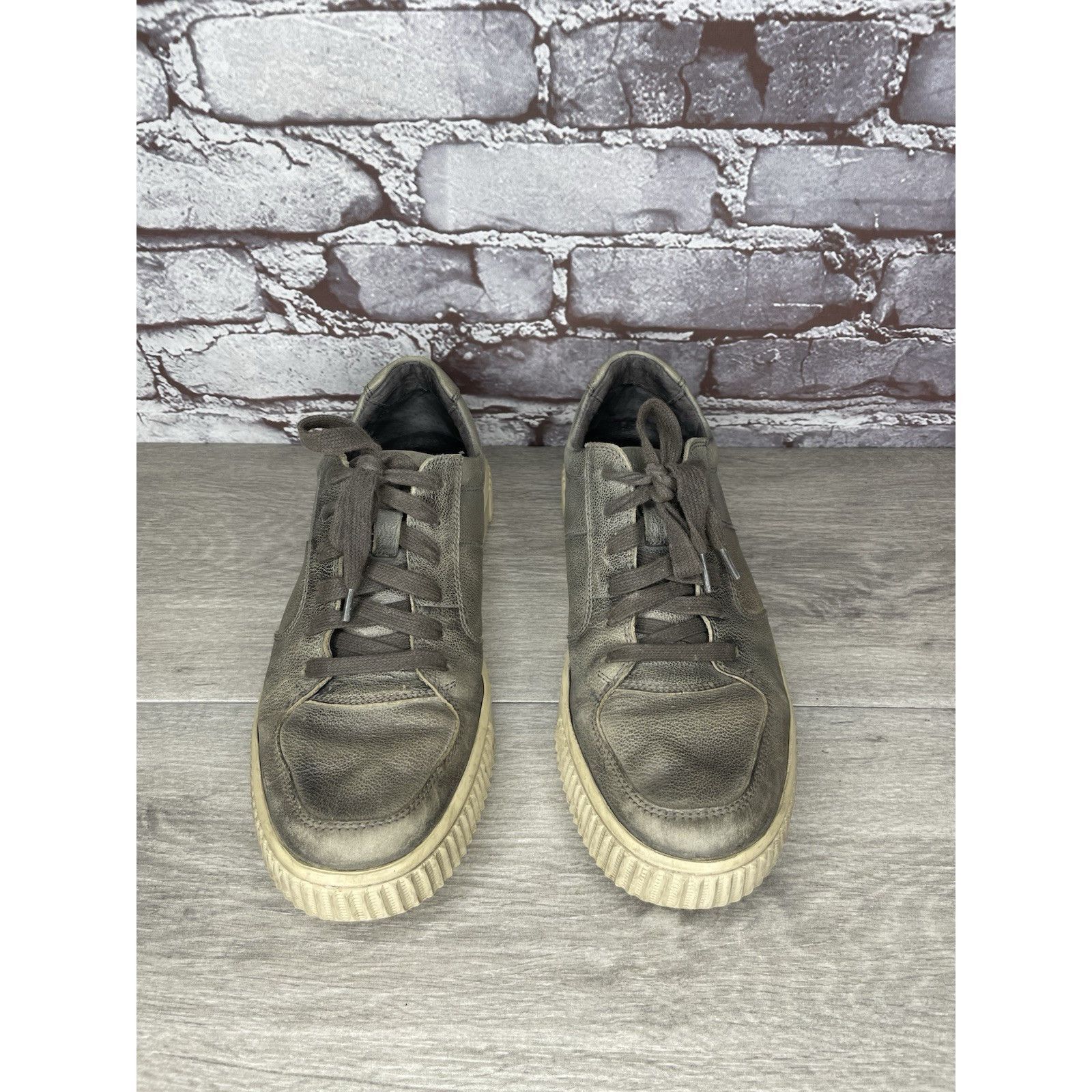 John Varvatos John Varvatos USA Gray Leather Casual Low Top Sneakers Shoes Size US 7.5 / EU 40-41 - 11 Thumbnail