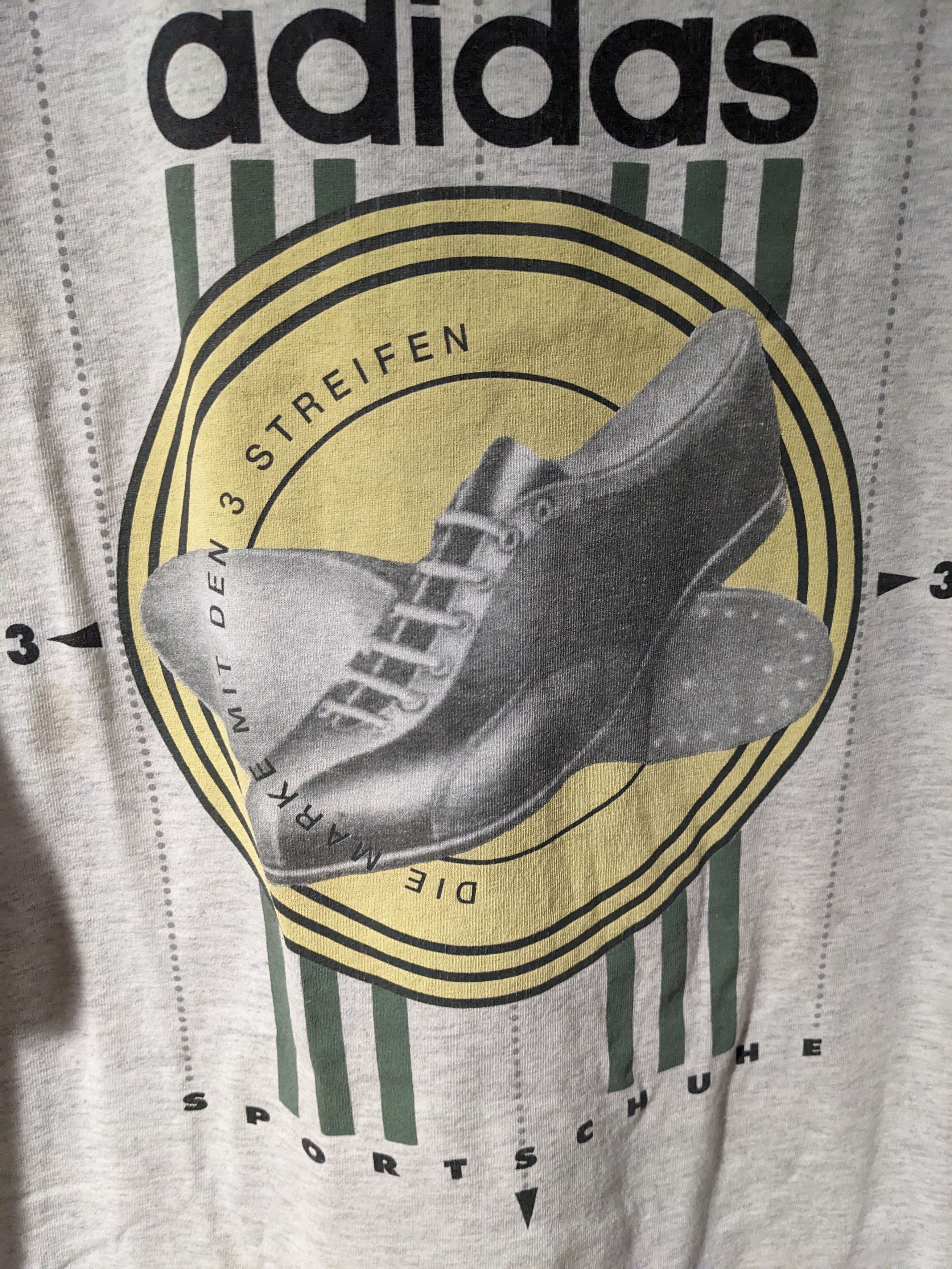 Adidas × Vintage Vintage 90s Adidas Die Marke Mit Den 3 Streifen T-Shirt Size US L / EU 52-54 / 3 - 2 Thumbnail