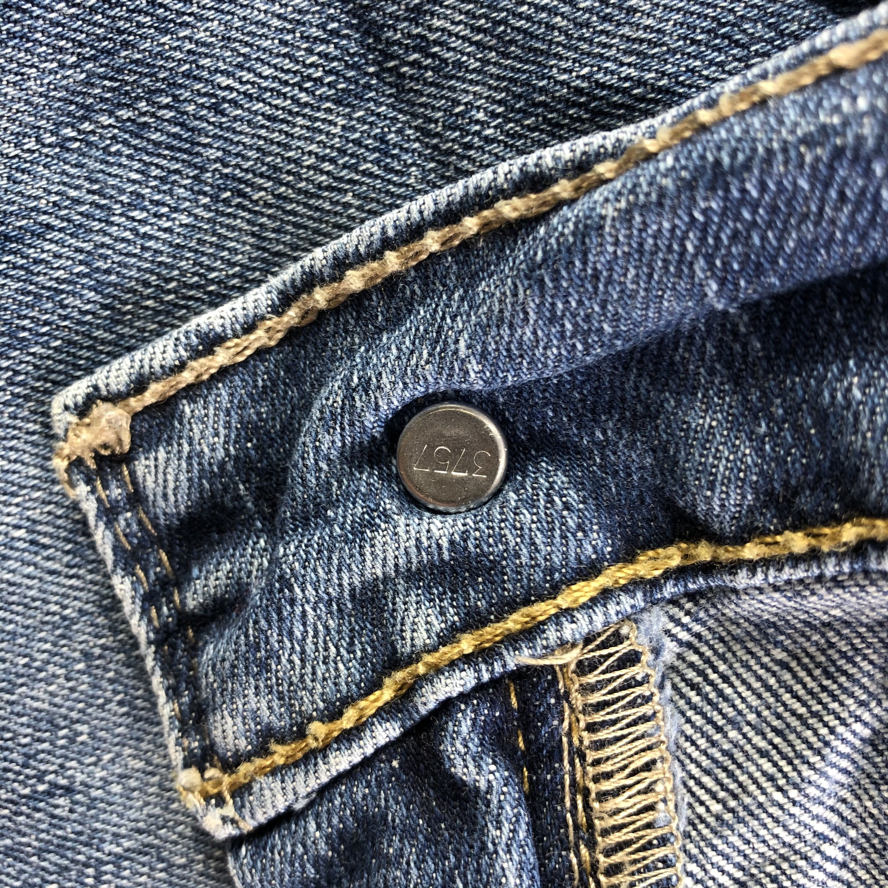 Levi's Vintage Blue Wash Levis 514 Jeans-J4142 Size US 37 - 11 Thumbnail