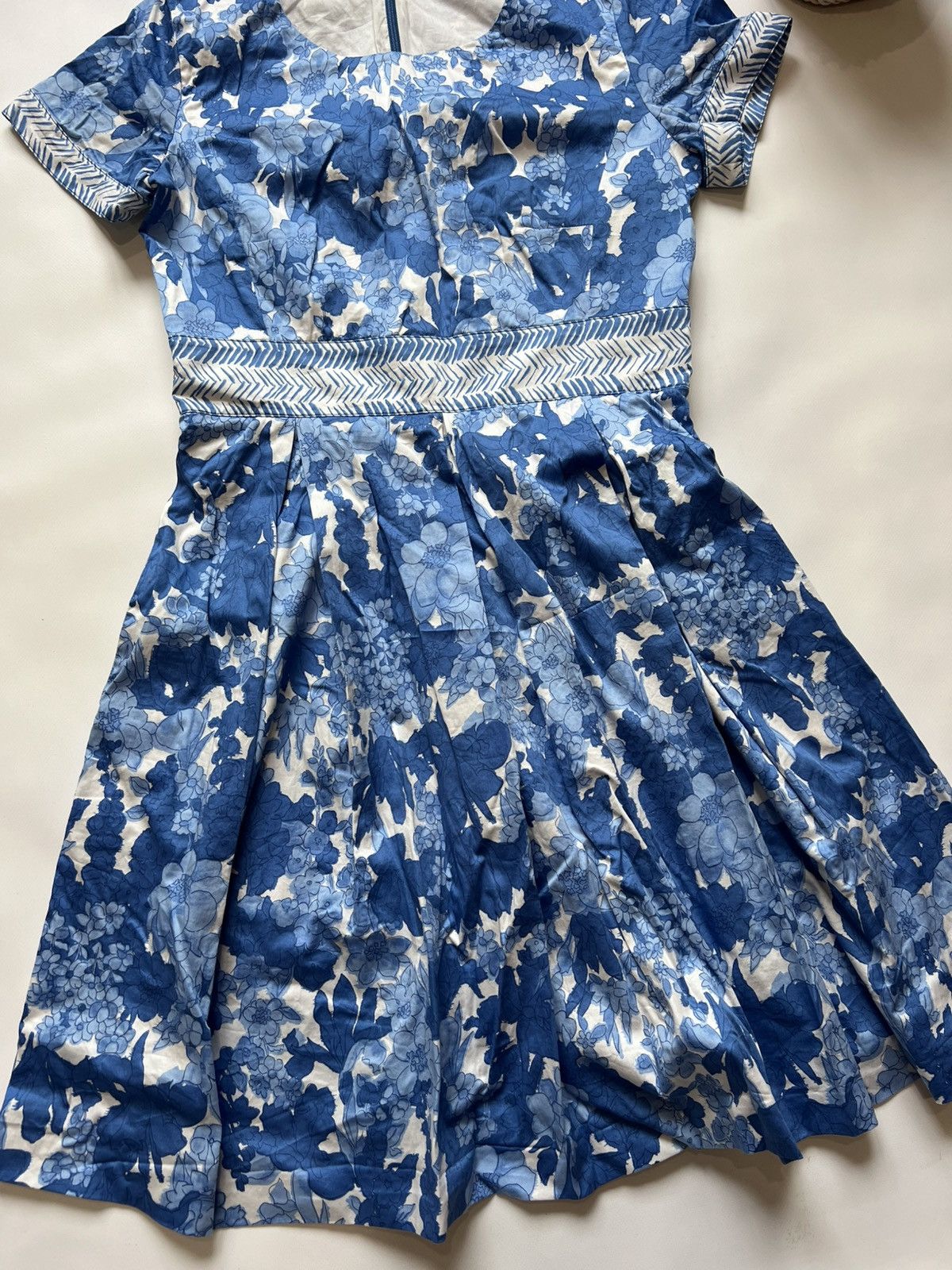 Weekend Max Mara Weekend Max Mara Floral Blue Dress Womens Size S / US 4 / IT 40 - 3 Thumbnail