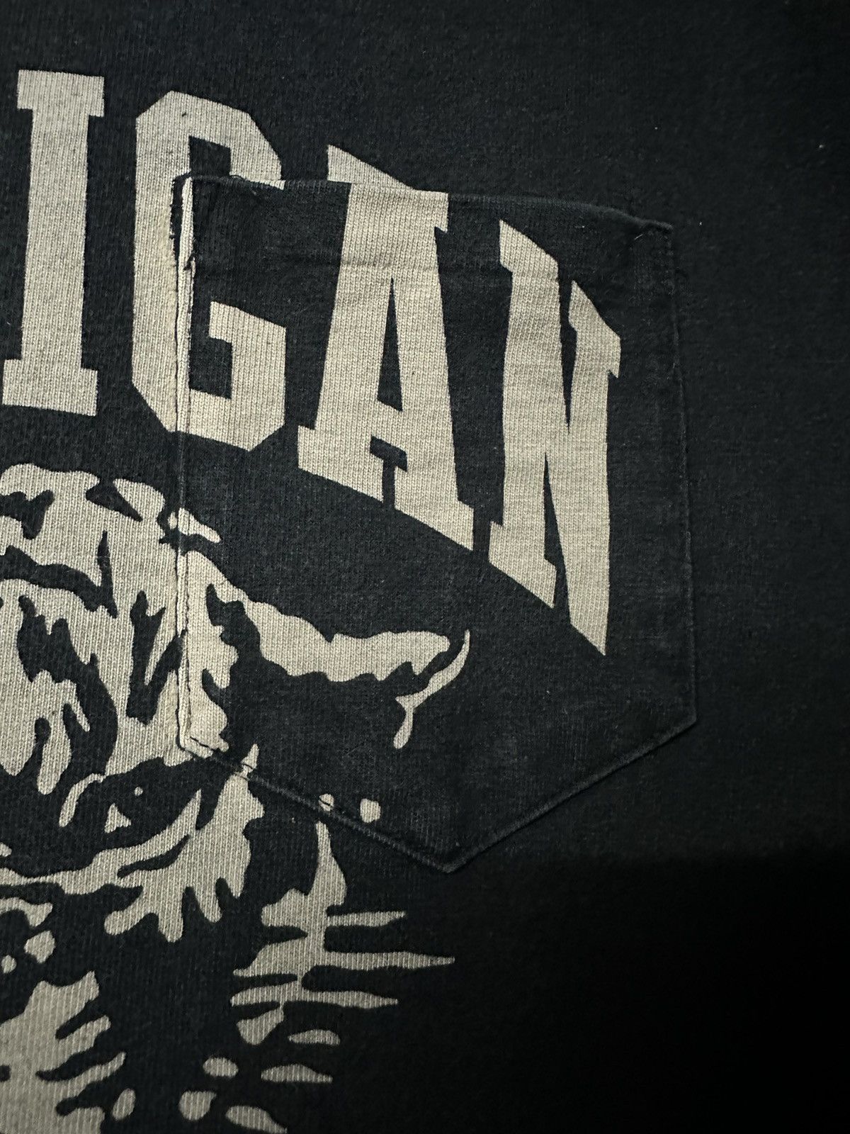 Hysteric Glamour Vintage Hysteric Glamour Michigan Detroit Pocket Faded Tee Size US M / EU 48-50 / 2 - 4 Thumbnail