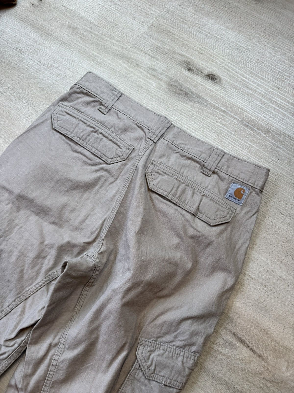 Carhartt Tan Carhartt cargo pants. Tagged 34x32 Size US 34 / EU 50 - 3 Thumbnail