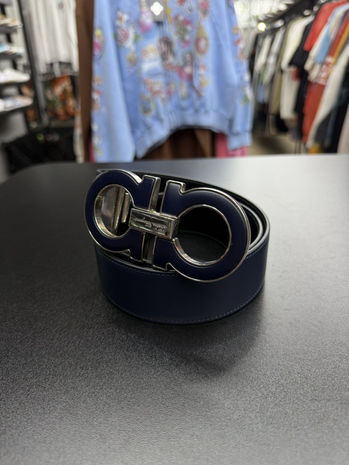 ベルト Salvatore Ferragamo Reversible Embossed Blue Leather Belt FERRAGAMO Salvatore Men's Double Gancini Reversible Leather