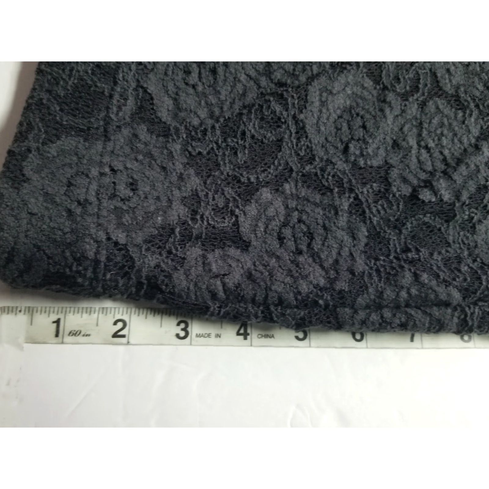 Anthropologie Maeve Anthropologie Skirt Womens Knee Length Black Lined Size Medium Elastic Waist Lace Cotton Nylon Spandex Floral Vintage No Pattern Classic Modern Size 32" / US 10 / IT 46 - 4 Thumbnail