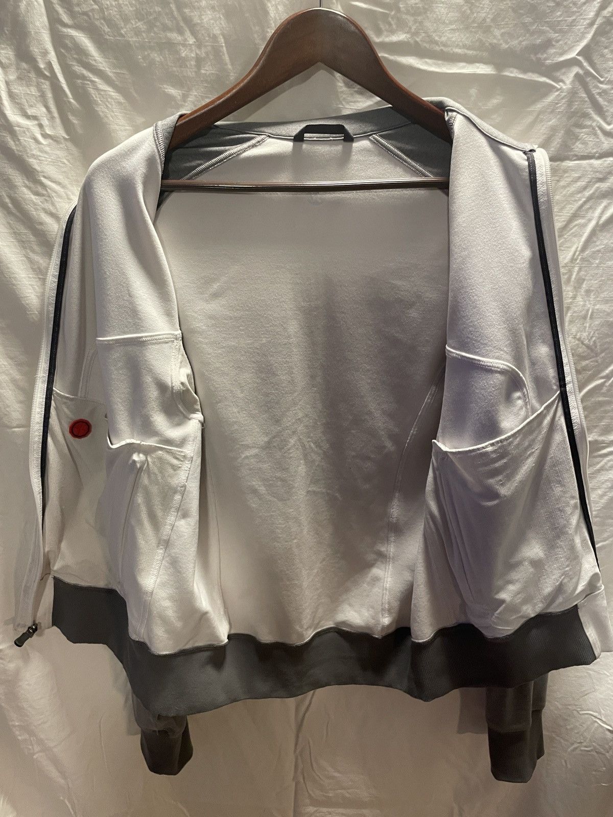 Designer × Lululemon × Vintage Vintage Lululemon Running Jacket Size US S / EU 44-46 / 1 - 4 Thumbnail