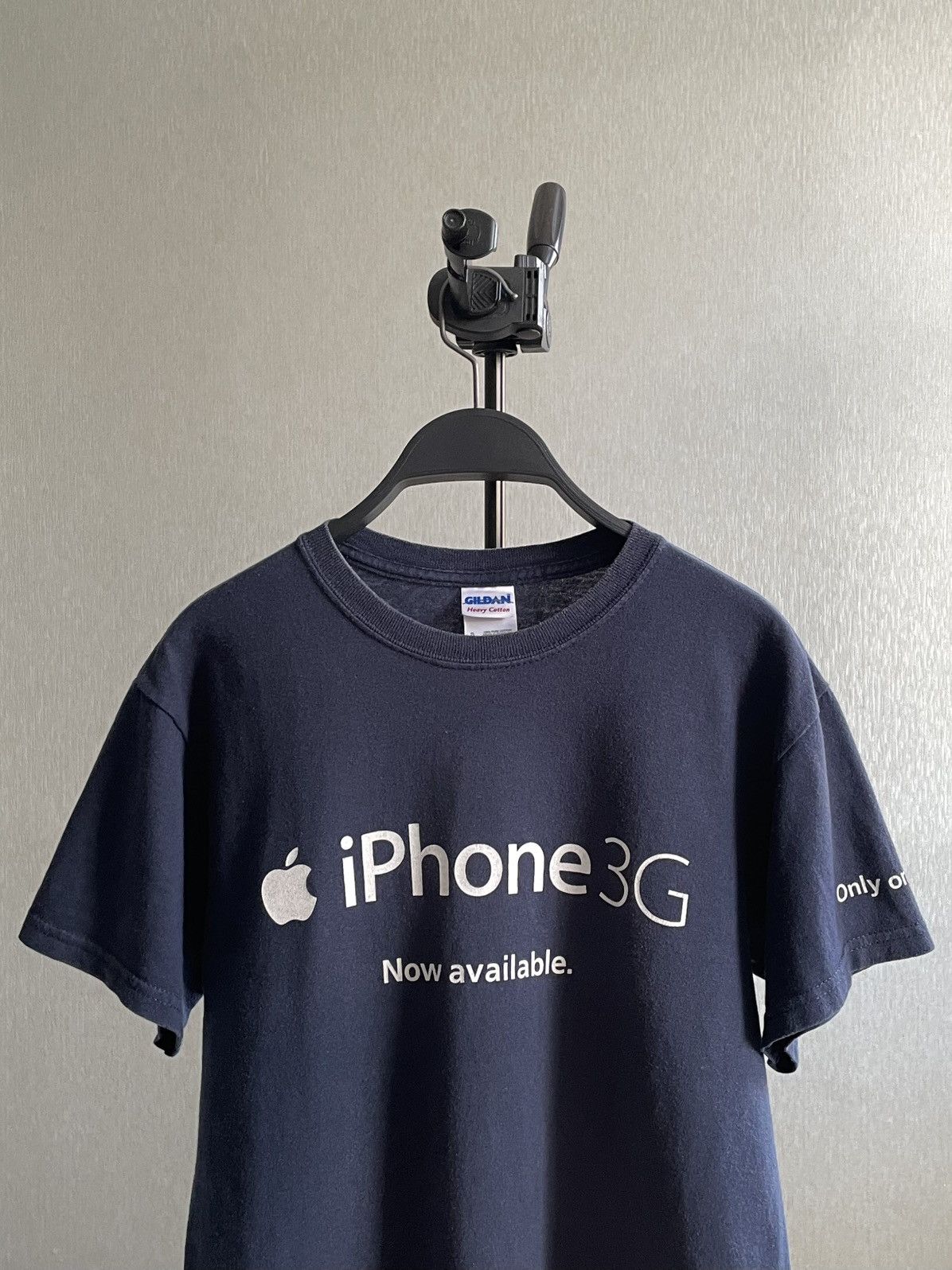 Apple 2009 Iphone 3G: A Promo Tee, The Release For Sale Size US S / EU 44-46 / 1 - 14 Thumbnail