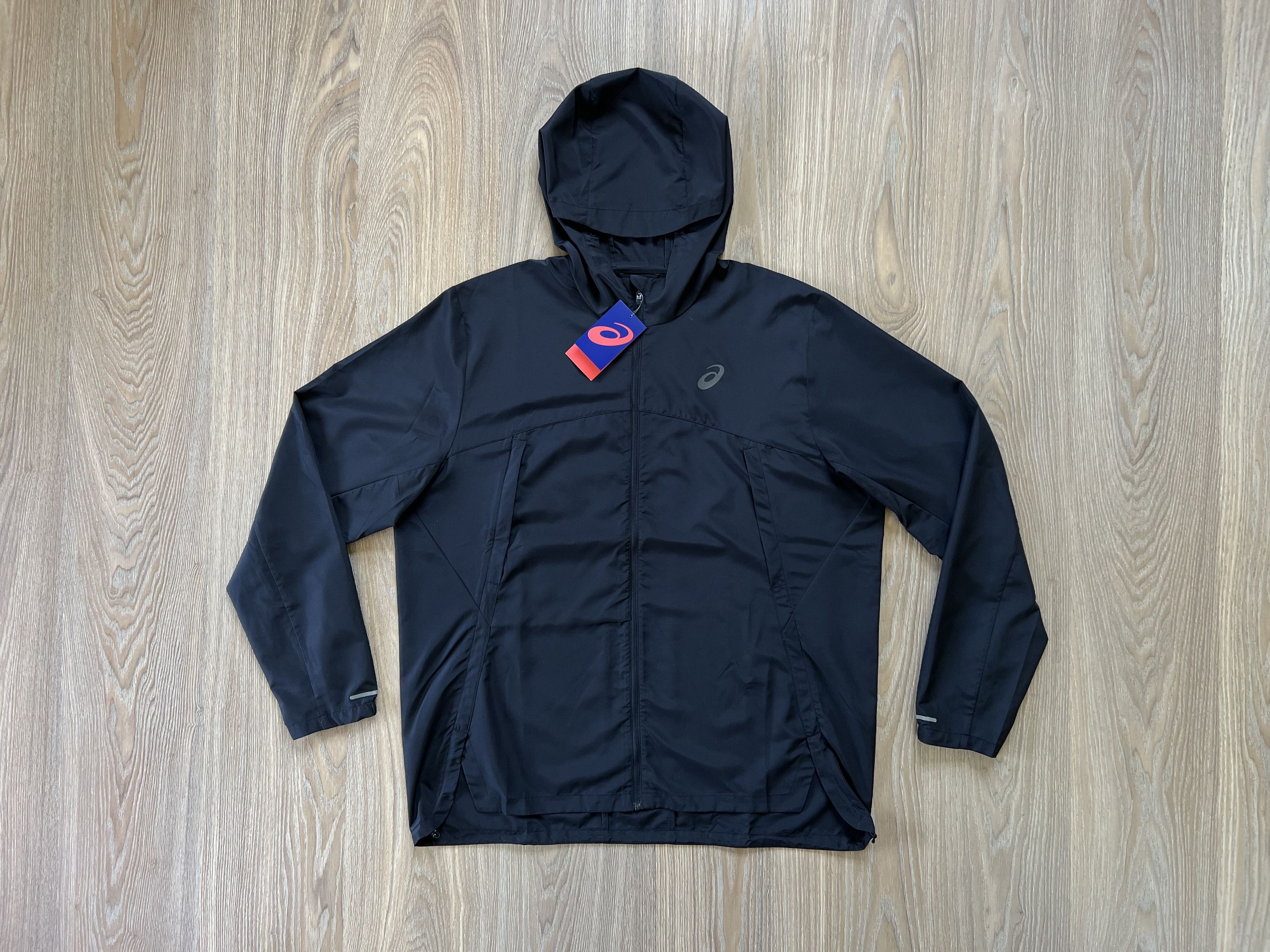 image of Asics Light Running Run Hood Jacket in Black, Men's (Size 2XL)