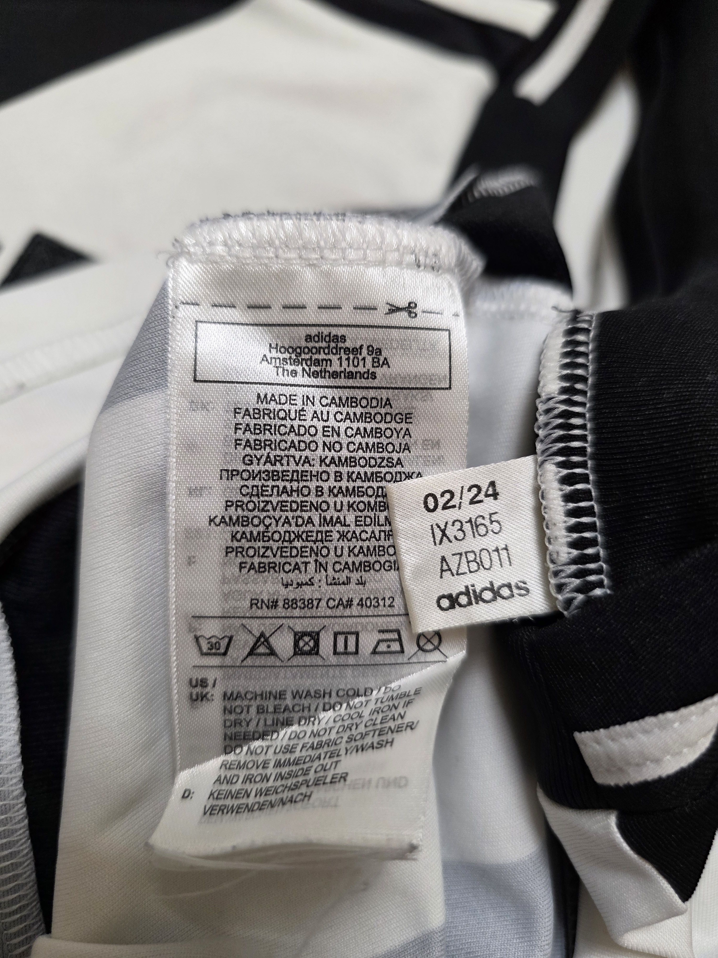 Adidas NEWCASTLE UNITED 2024 2025 HOME FOOTBALL SHIRT SOCCER JERSEY Size US M / EU 48-50 / 2 - 7 Thumbnail