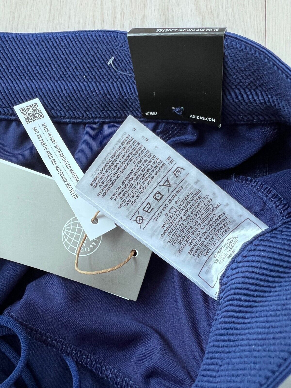 Adidas Adidas HG3103 Best of Adidas Training Pants Night Sky ( S ) Size US 30 / EU 46 - 7 Thumbnail