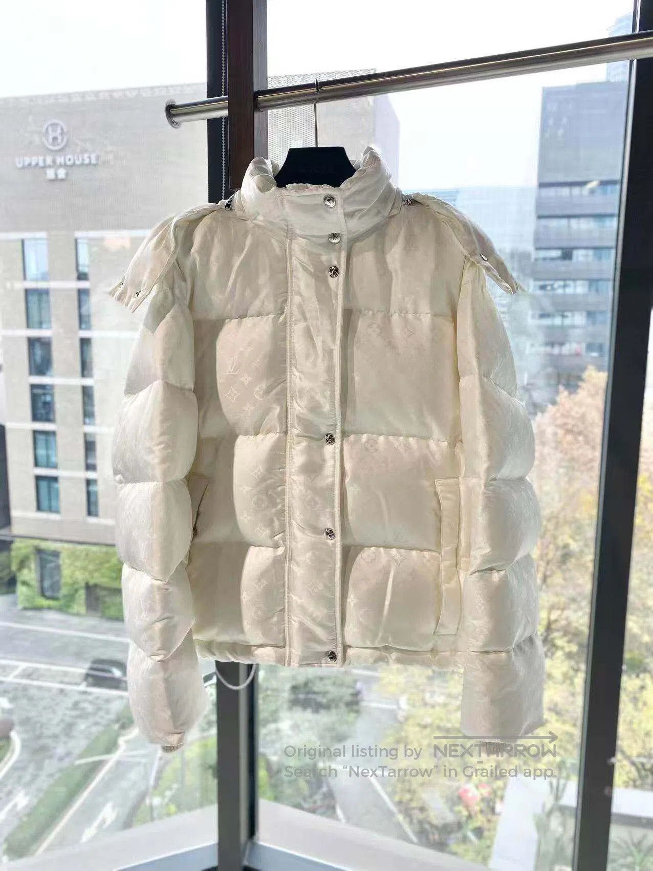 Louis Vuitton Louis Vuitton 25SS embossed full print hooded down jacket| Size XS / US 0-2 / IT 36-38 - 2 Thumbnail
