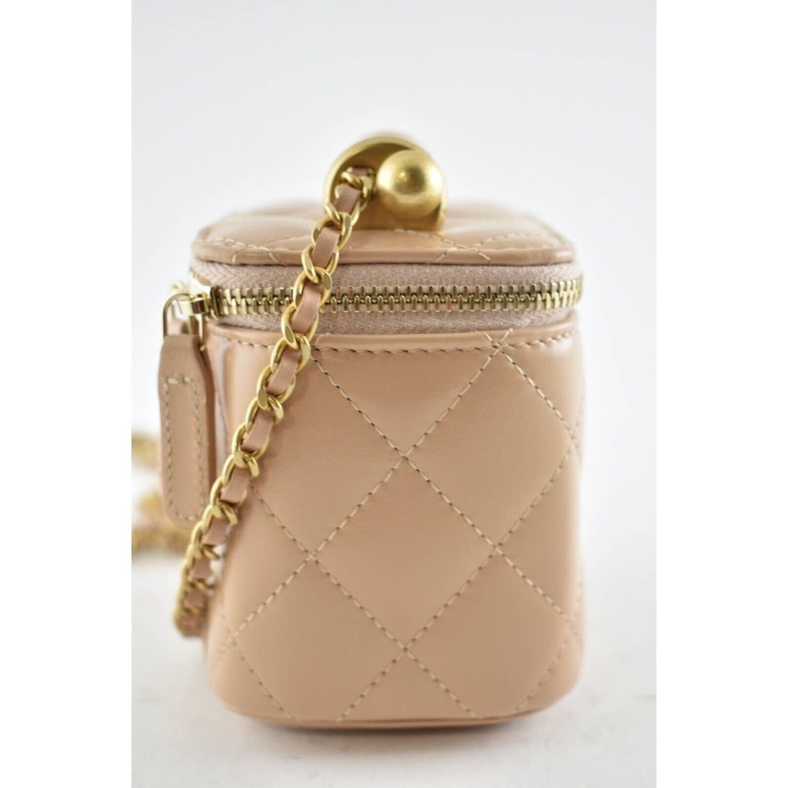 Chanel Chanel Vanity With Chain Pearl Logo Shoulder Crossbody Bag Size ONE SIZE - 9 Thumbnail