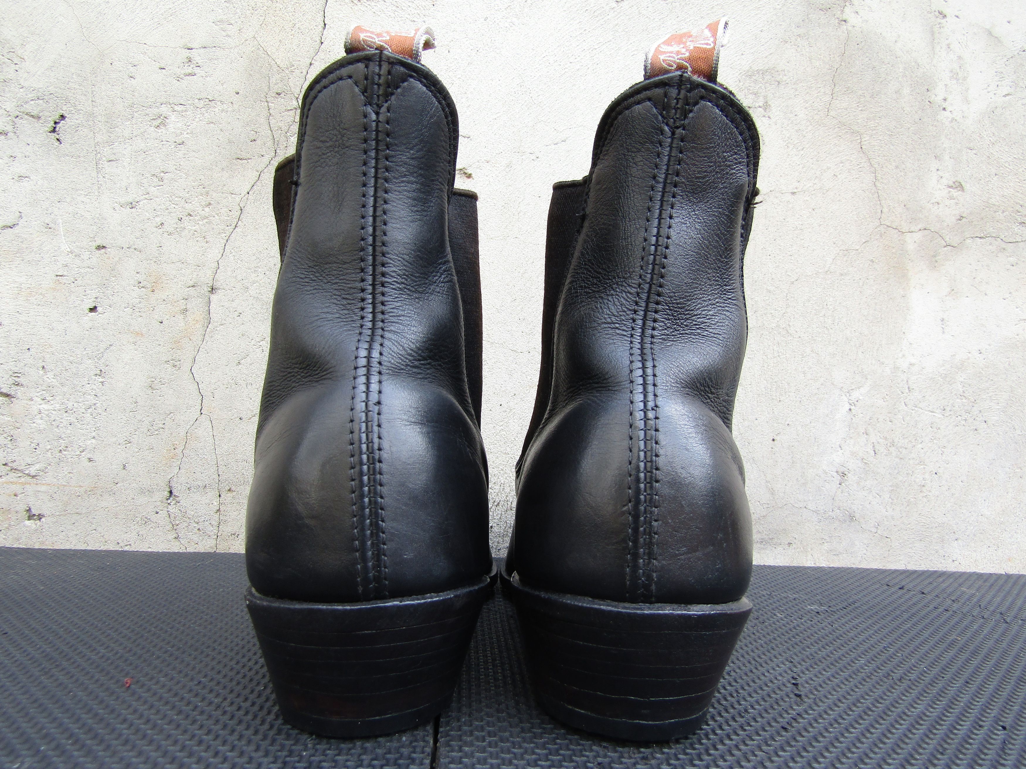 R.M. Williams RM Williams Vintage Leather Cuban Bushman Black Chelsea Size US 9 / EU 42 - 7 Thumbnail