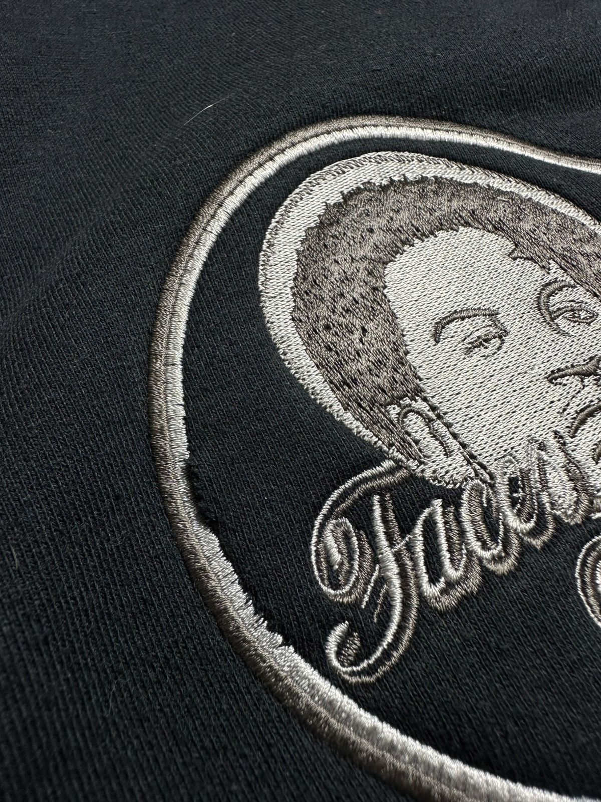 Karl Kani Vintage KARL KANI Crewneck Sweatshirt Big Logo Size L Size US L / EU 52-54 / 3 - 12 Thumbnail