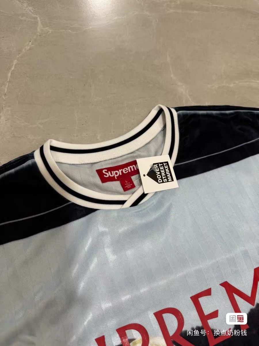 Dover Street Market × Supreme Supreme Damien Hirst SS25 WEEK13 Soccer Jersey Size US M / EU 48-50 / 2 - 6 Thumbnail