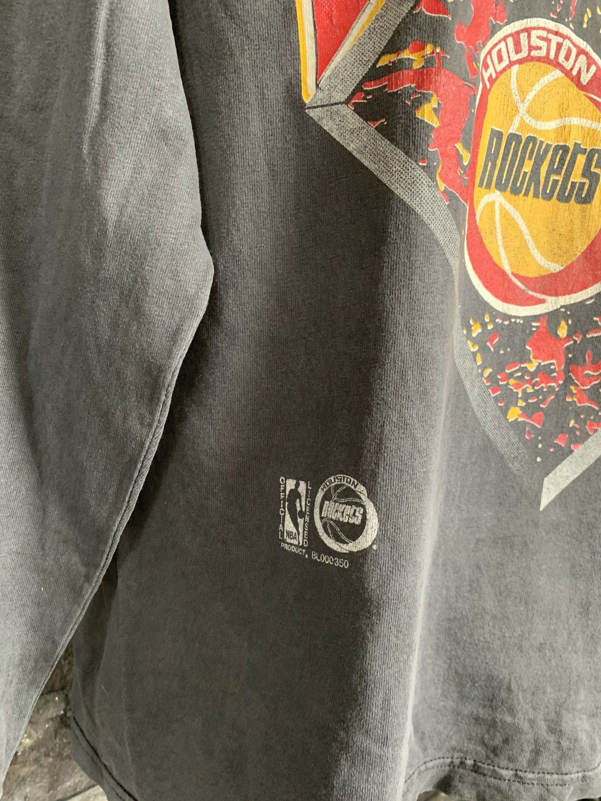 NBA Vintage Houston Rockets Basketball Team T shirt Size US XL / EU 56 / 4 - 5 Thumbnail