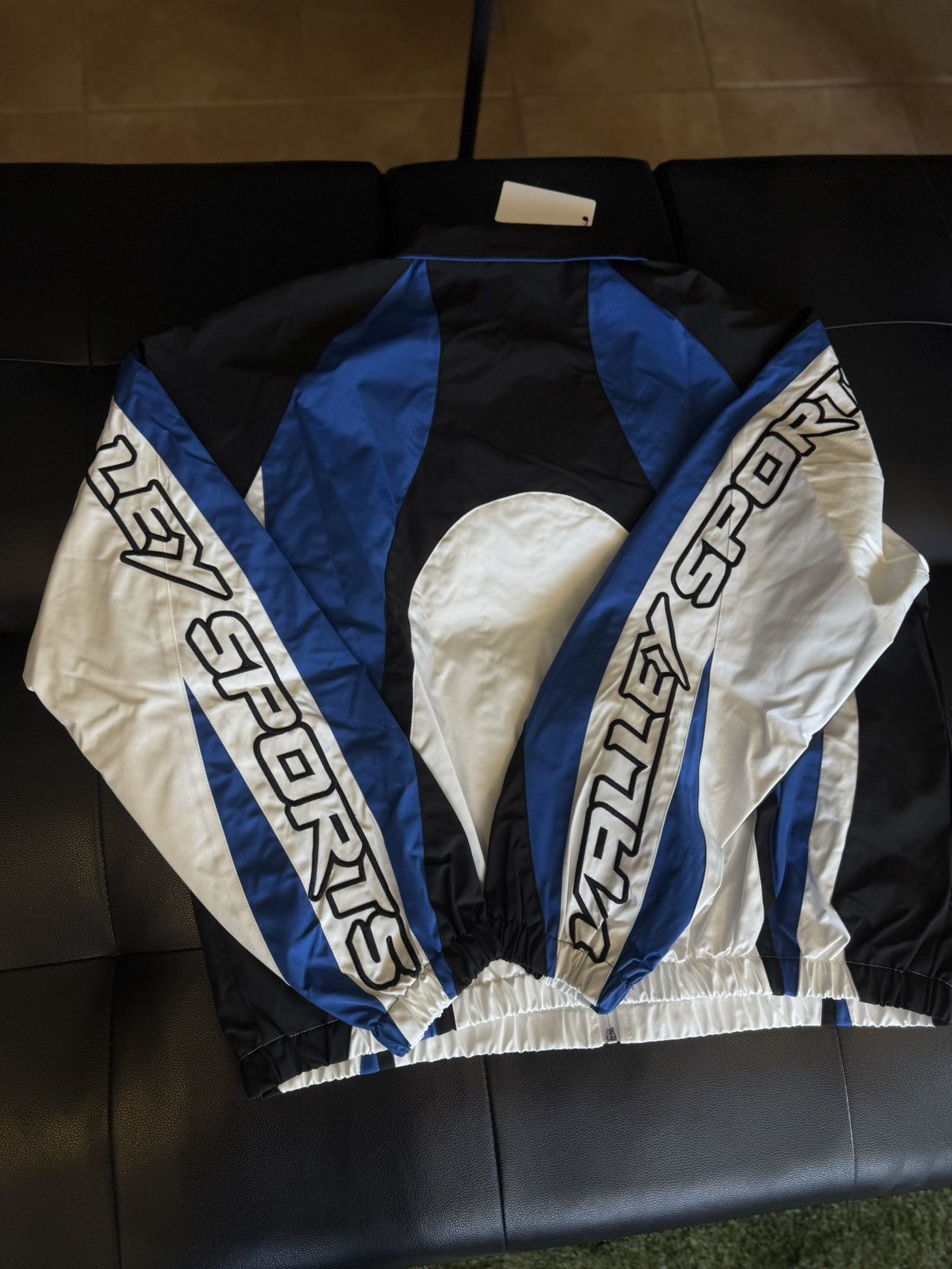 Vale Valley Blue White Track Jacket Size Large (NEW) Size US L / EU 52-54 / 3 - 4 Thumbnail