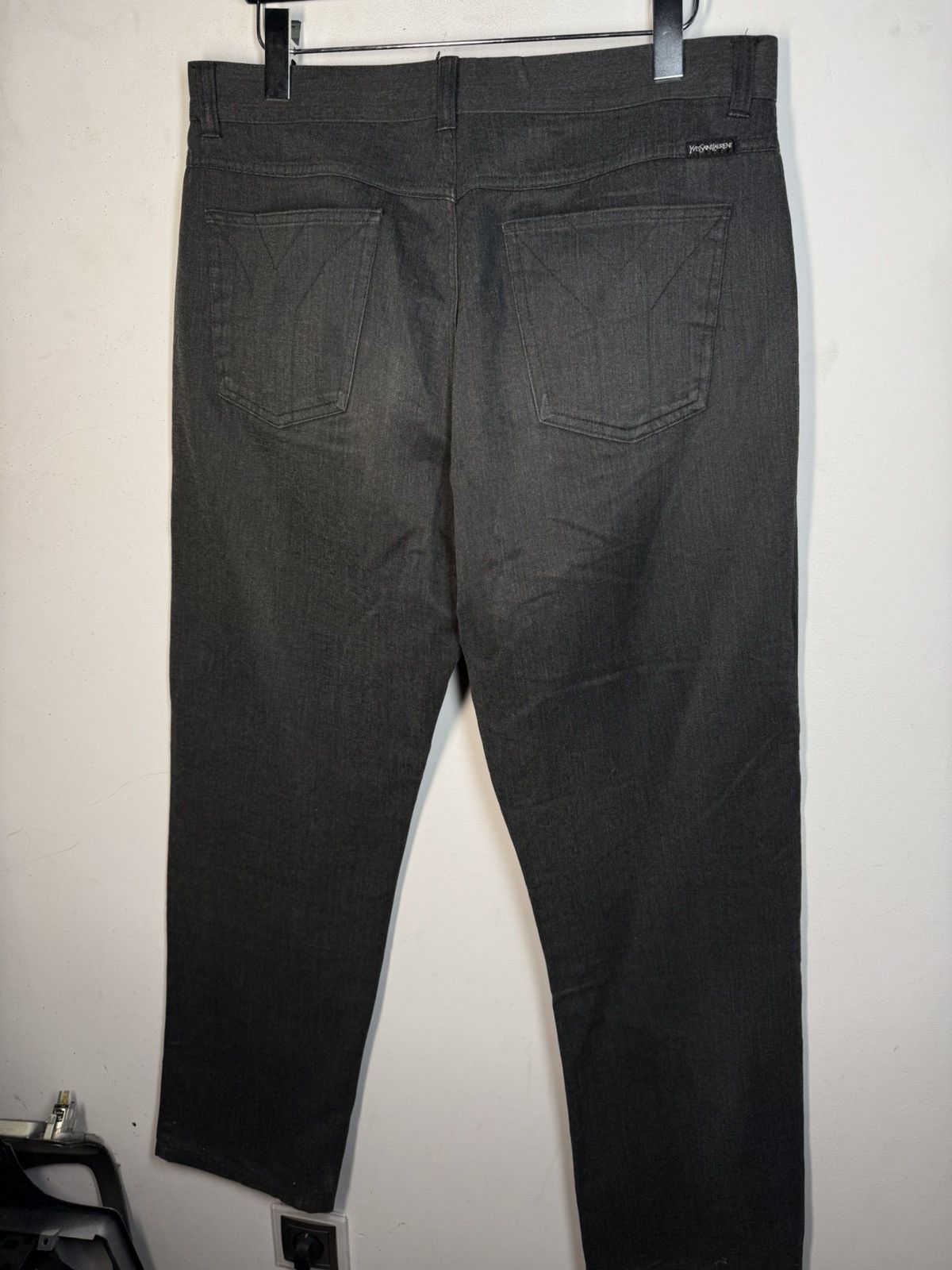Yves Saint Laurent 36x32 YSL Casual Pants Grey YSL Jeans Size US 36 / EU 52 - 1 Thumbnail