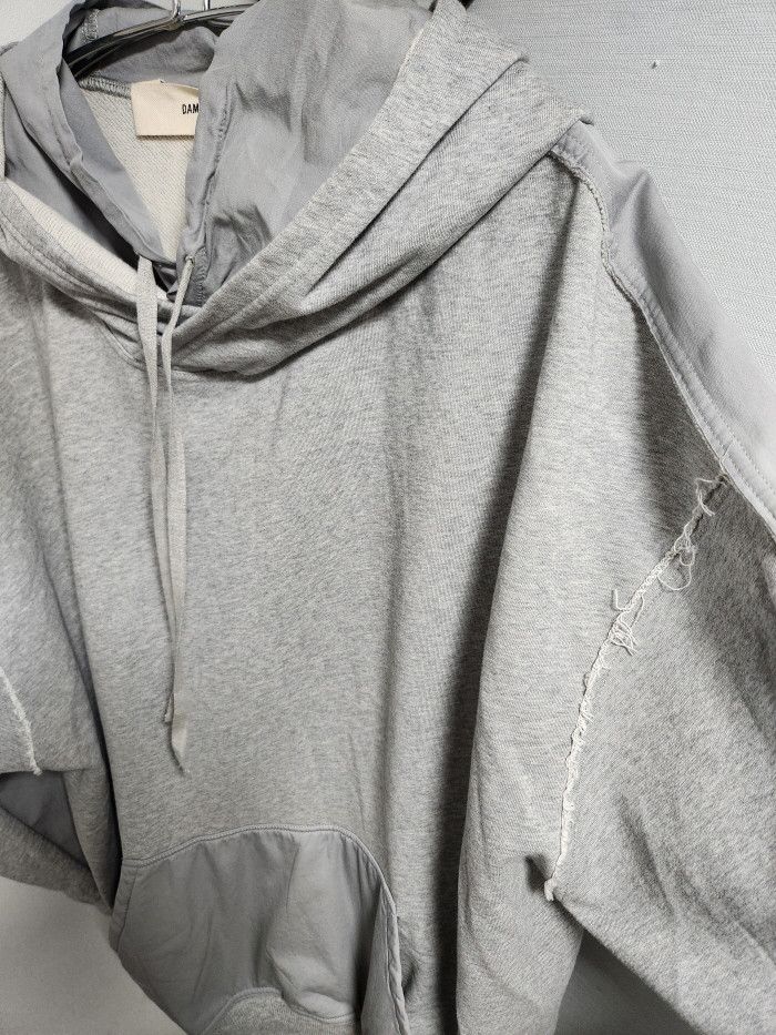 Damir Doma Damir Doma Double layer hood with back statue print Size US M / EU 48-50 / 2 - 5 Thumbnail