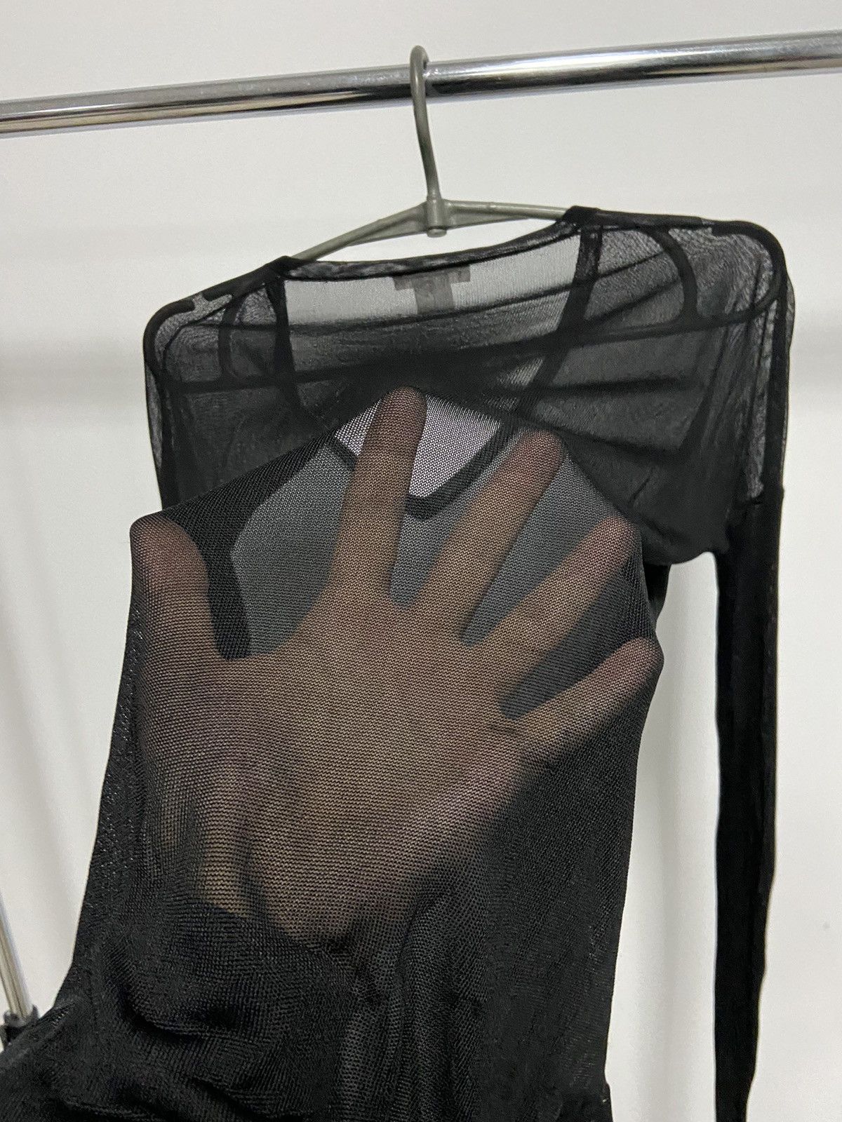 Helmut Lang × Vintage Helmut lang vintage mesh longsleeve women's v neck Size M / US 6-8 / IT 42-44 - 5 Thumbnail