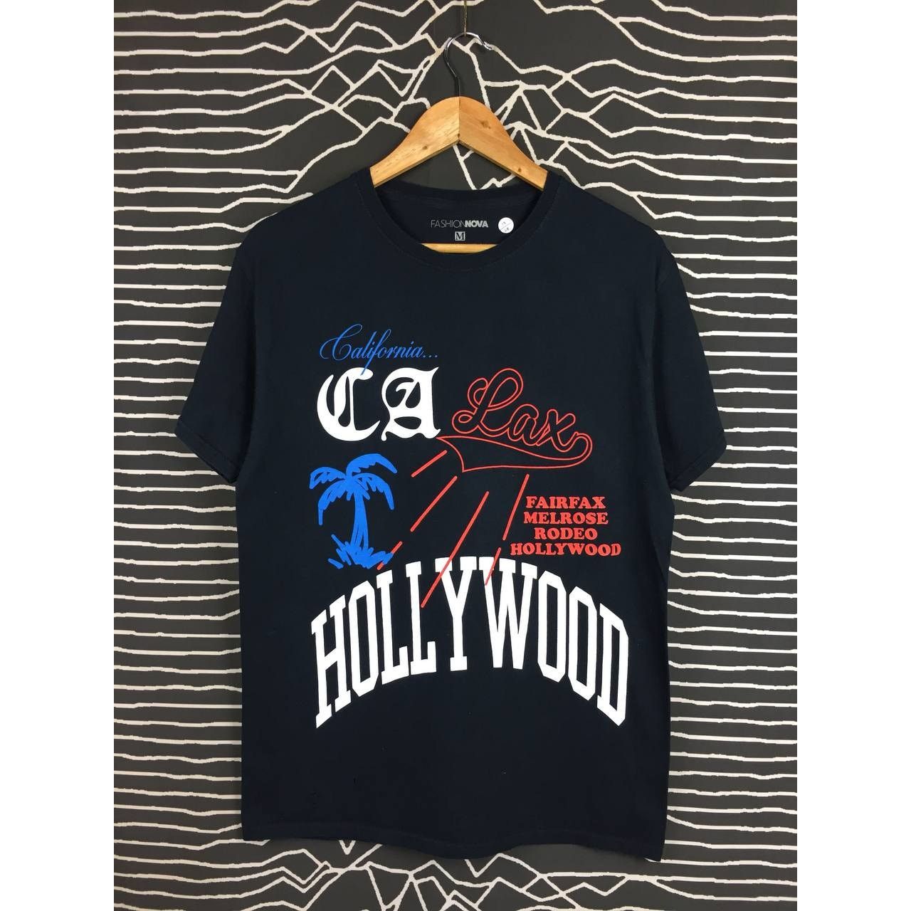 Fashion Nova × Vintage Fashion Nova Addicted To The Fame Hollywood Graphic Tee Size US M / EU 48-50 / 2 - 1 Thumbnail