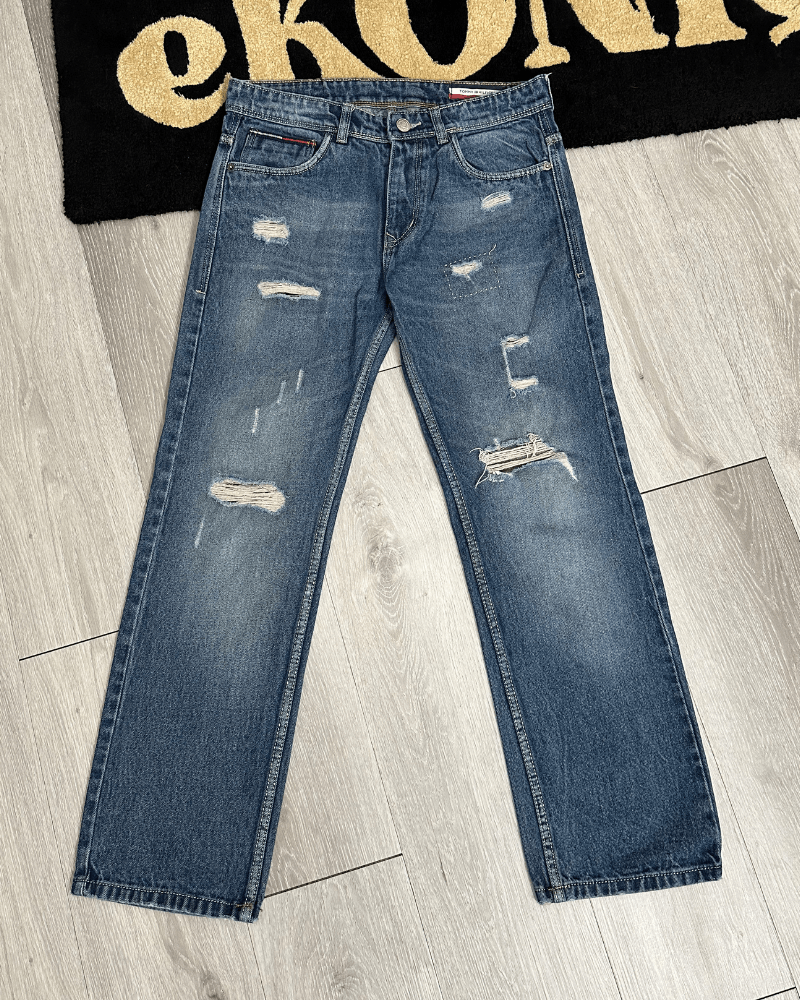 Tommy Hilfiger Vintage Y2K Tommy Hilfiger Distressed Denim Jeans Size 32x30 Size US 32 / EU 48 - 1 Thumbnail