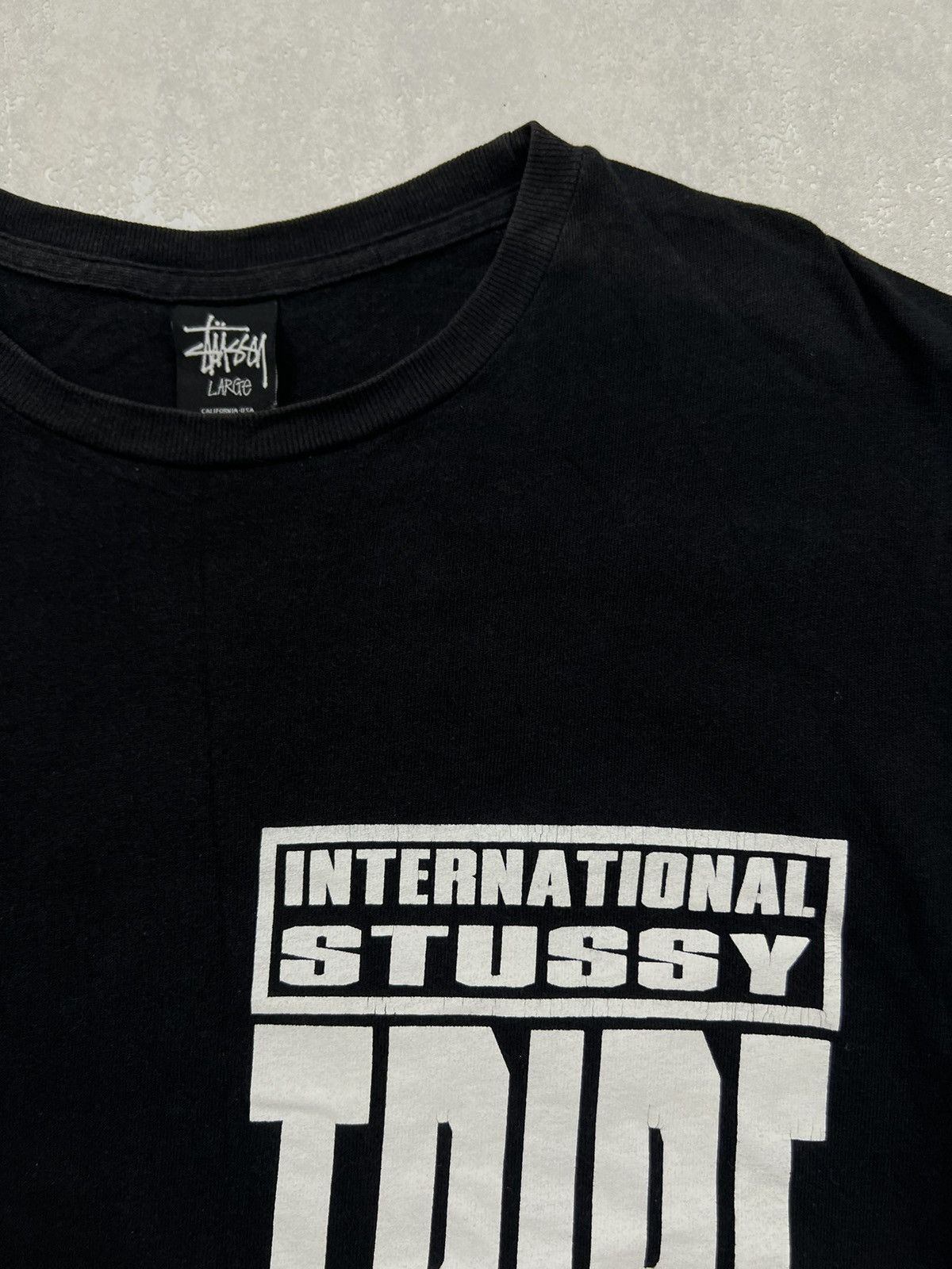 Stussy STUSSY INTERNATIONAL TRIBE N4 LIVIN XL RARE TEE BIG LOGO Size US L / EU 52-54 / 3 - 6 Thumbnail